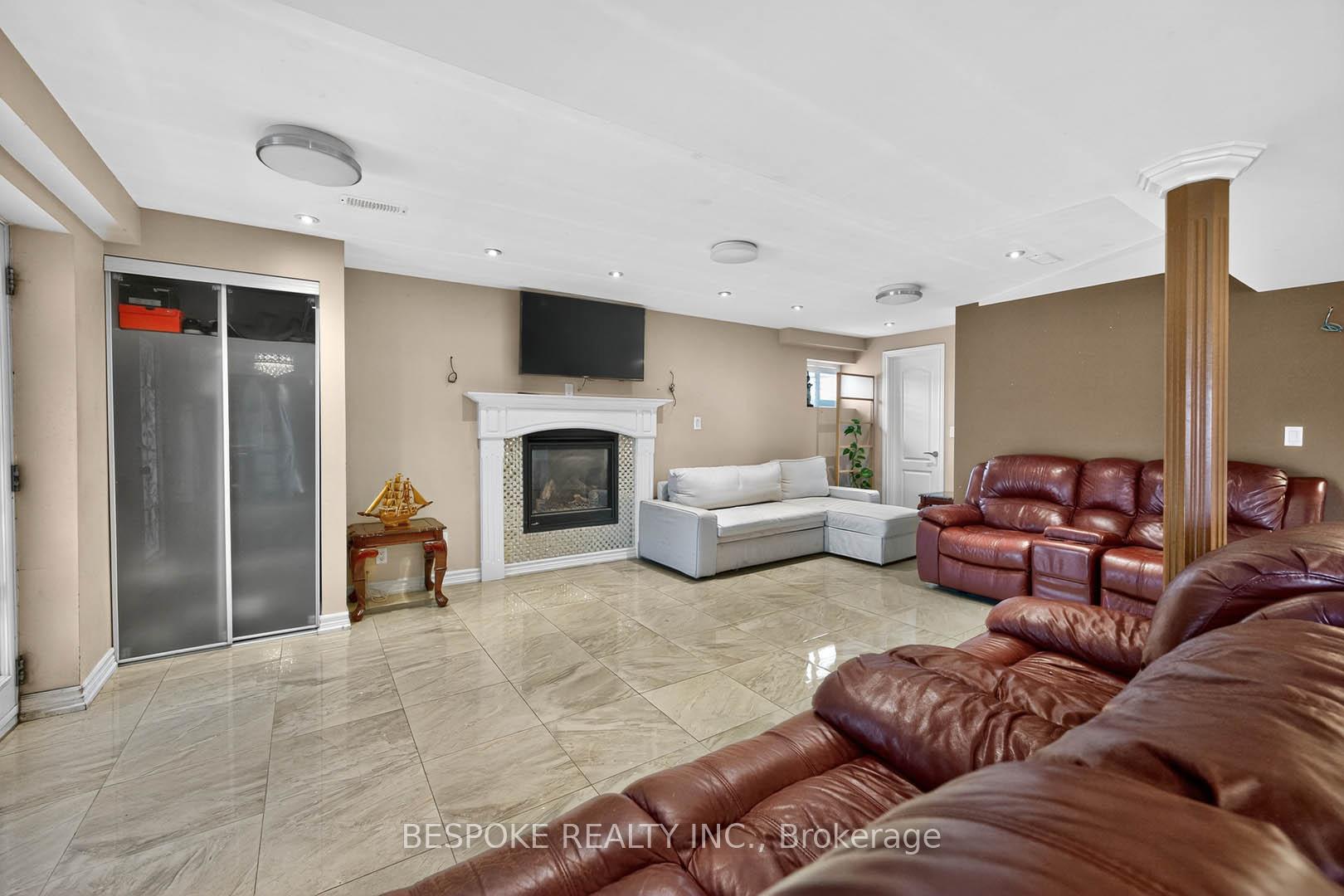 Photo 36 of 33 Ridge Road, Uxbridge — HOMEH