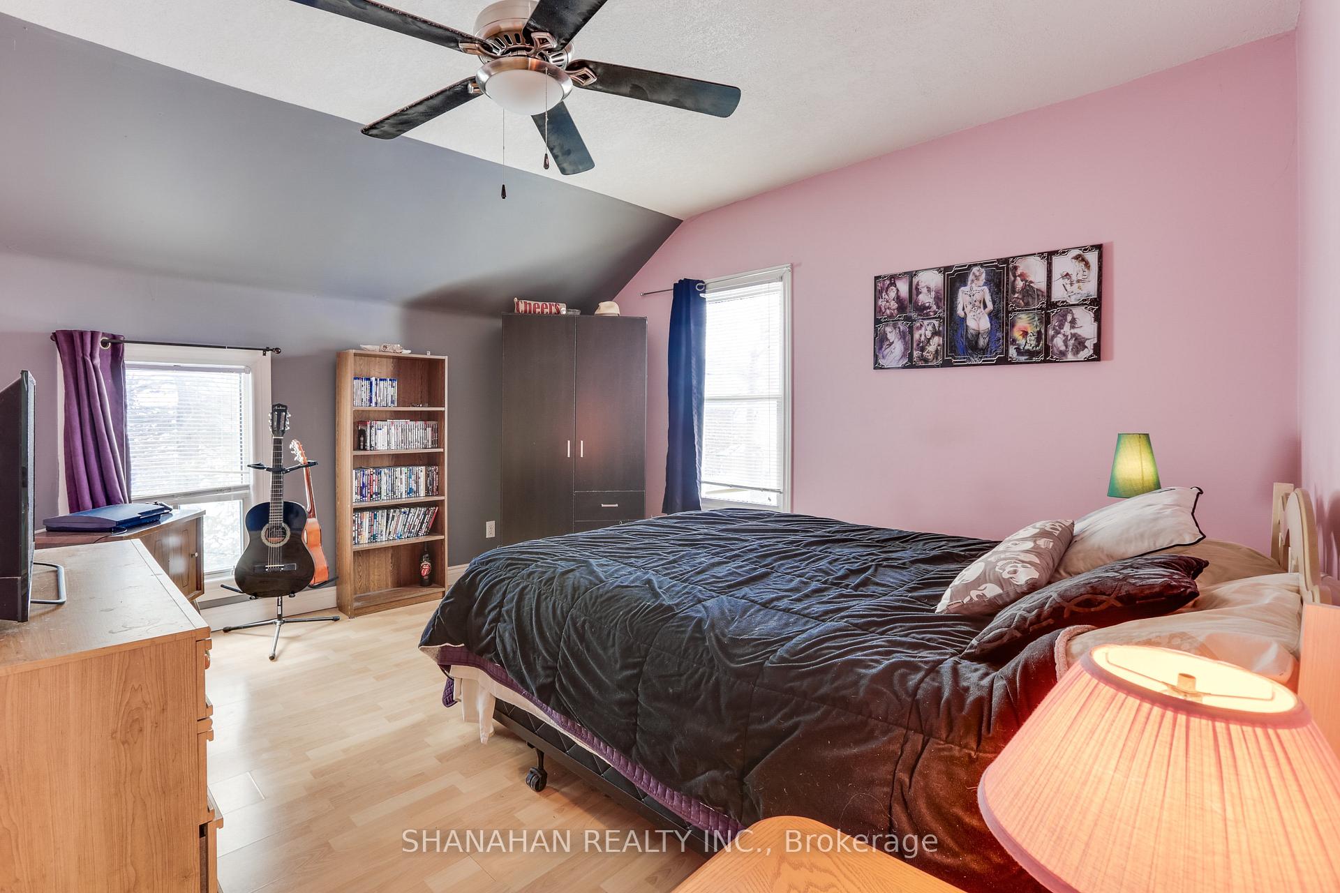 Photo 15 of 5338 Nauvoo Road, Warwick, Watford — HOMEH