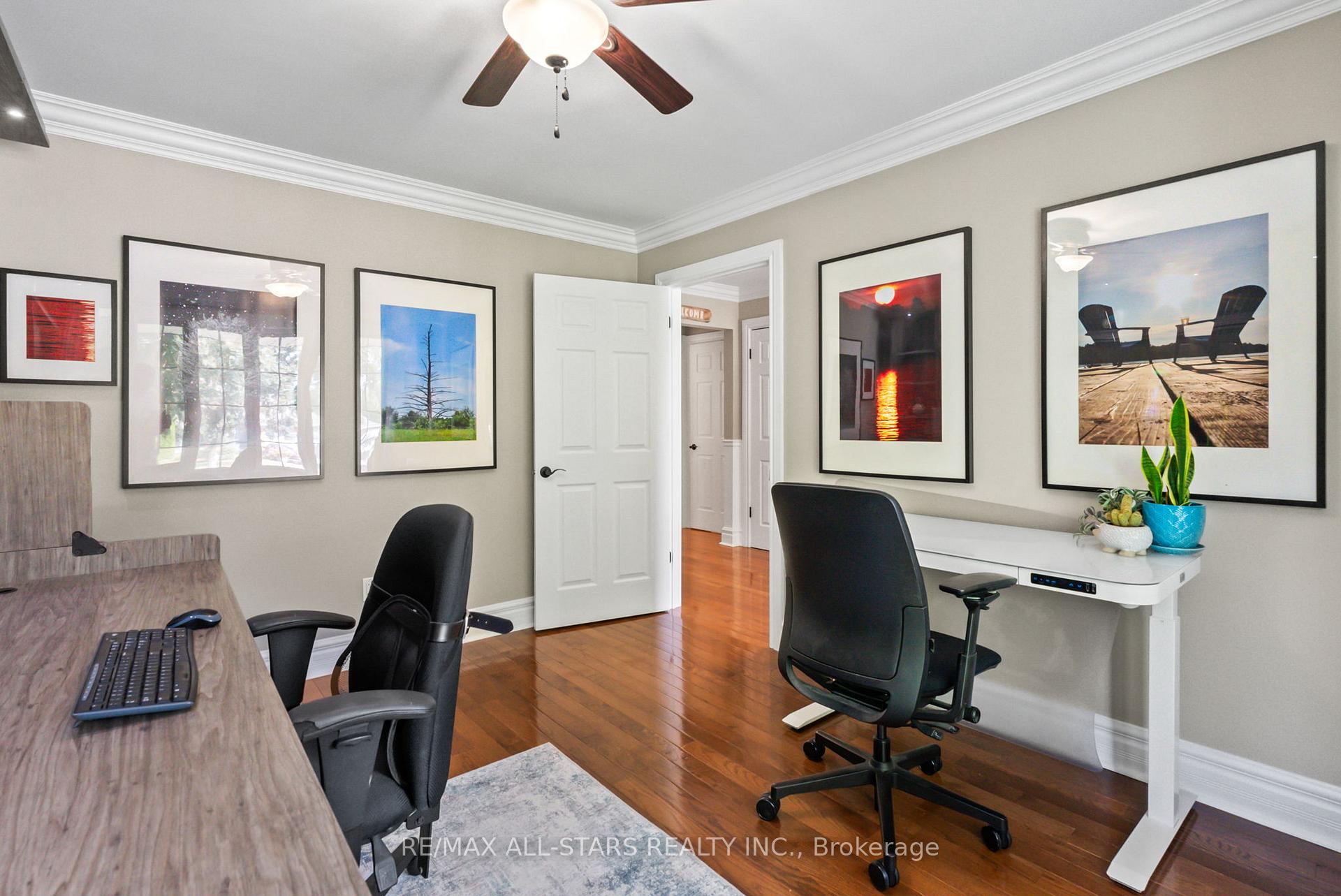 Photo 6 of 26 Munro Crescent, Uxbridge — HOMEH