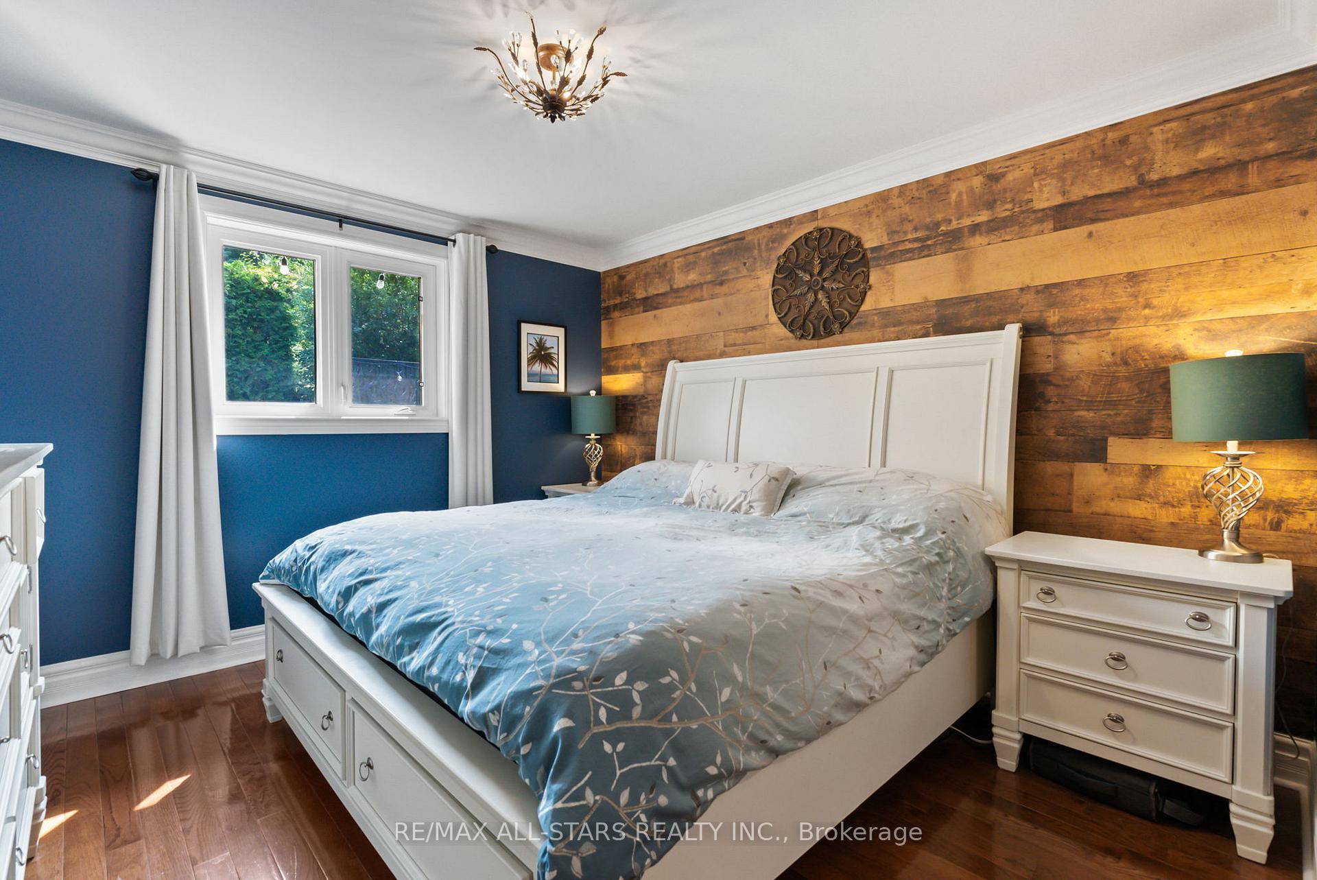 Photo 19 of 26 Munro Crescent, Uxbridge — HOMEH
