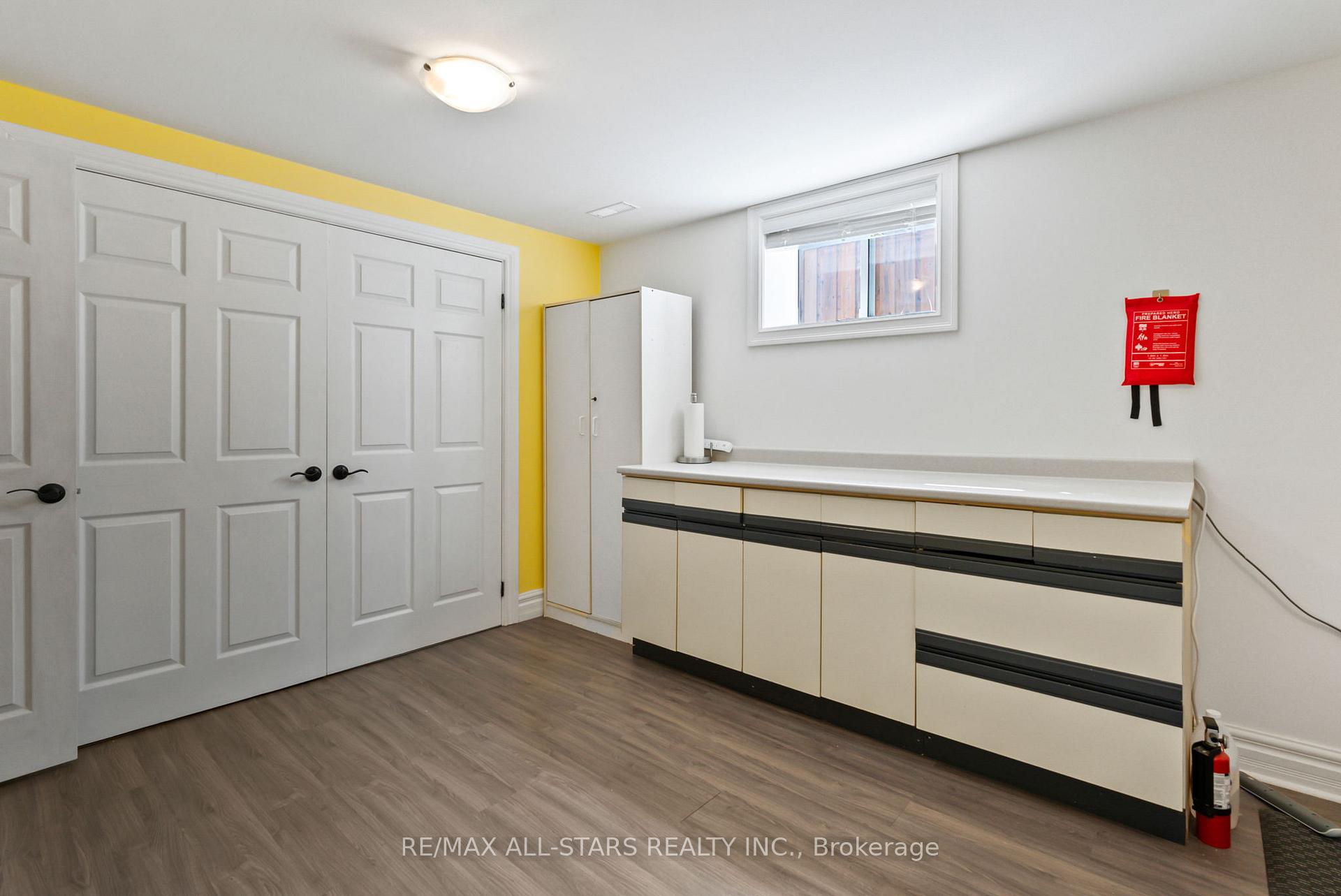 Photo 30 of 26 Munro Crescent, Uxbridge — HOMEH