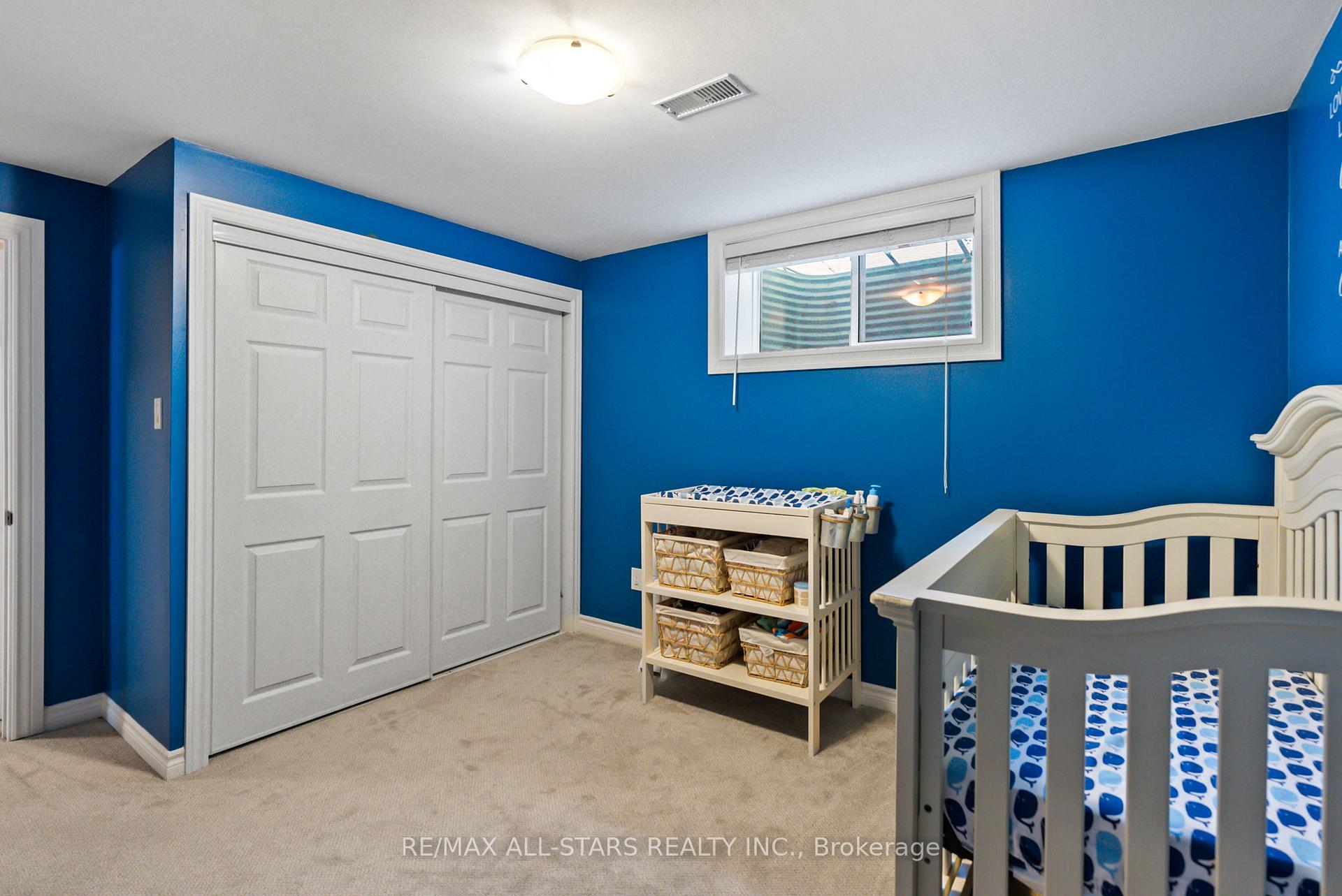 Photo 34 of 26 Munro Crescent, Uxbridge — HOMEH