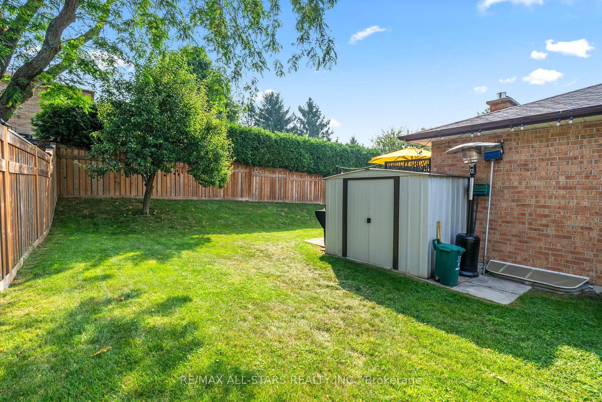 Photo 43 of 26 Munro Crescent, Uxbridge — HOMEH