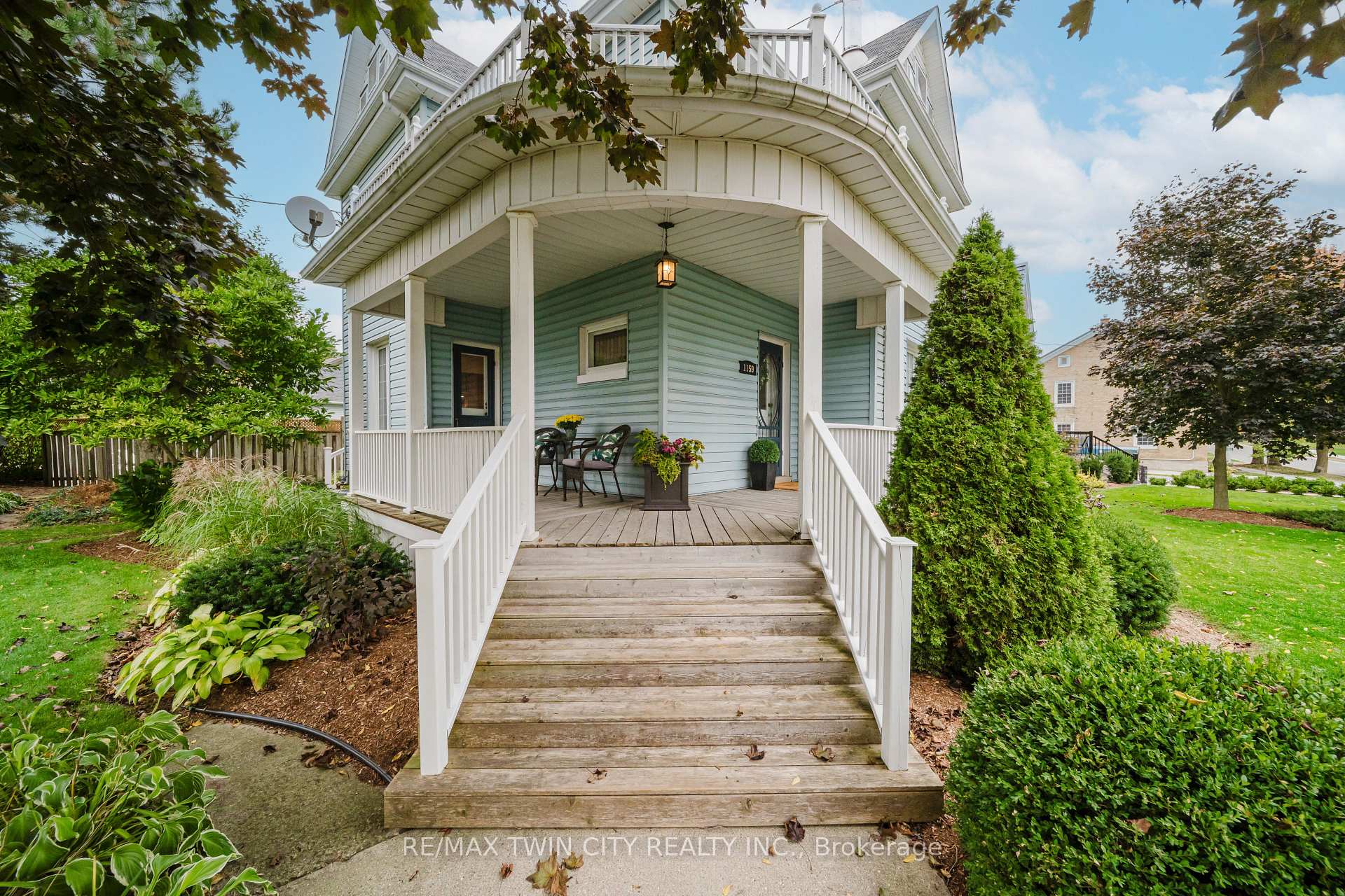 Photo 2 of 1159 Queens Bush Road, Wellesley — HOMEH