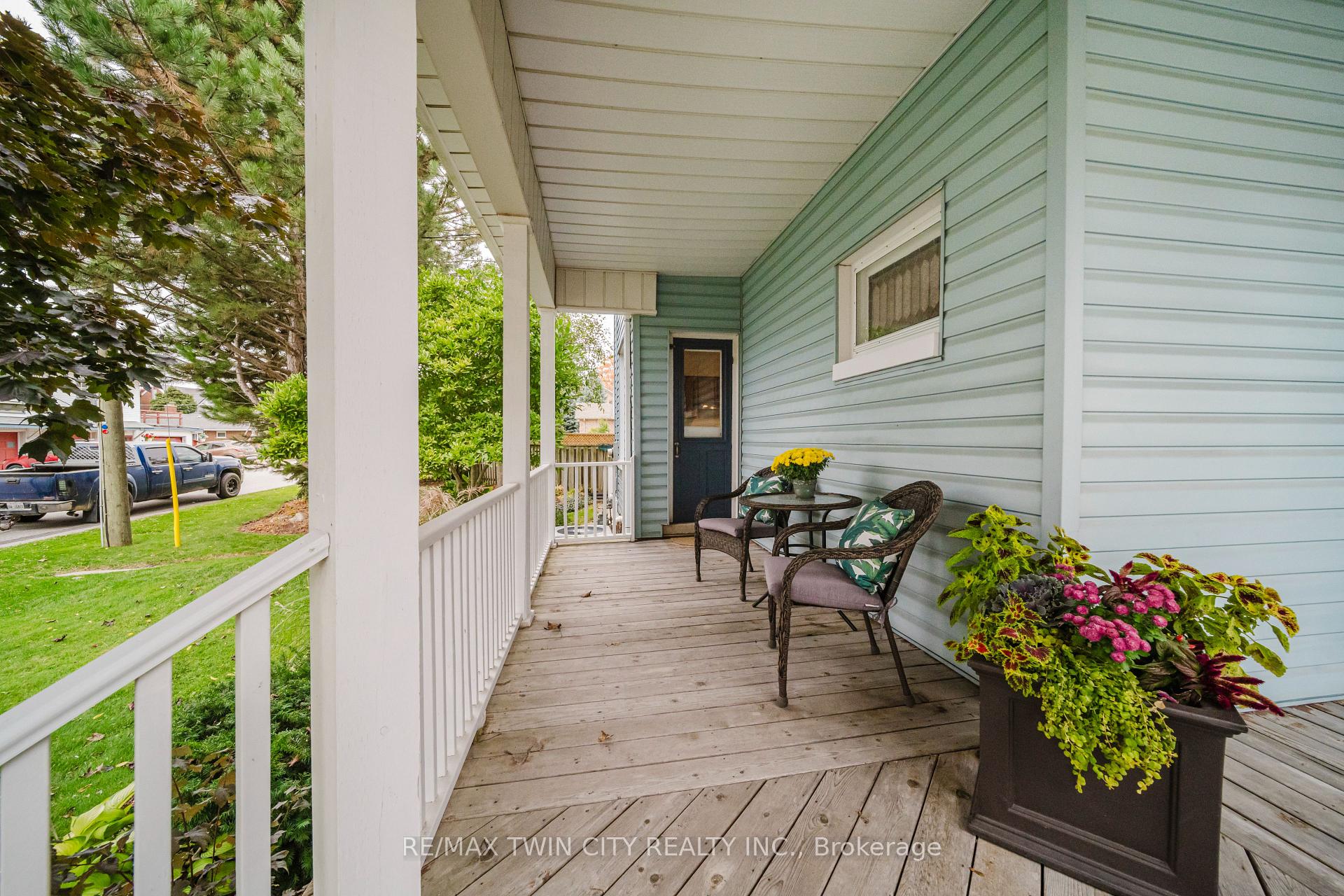 Photo 3 of 1159 Queens Bush Road, Wellesley — HOMEH
