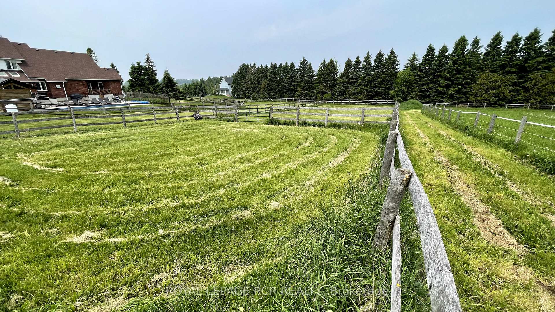 Photo 12 of 293129 8th Line, Amaranth, Rural Amaranth — HOMEH