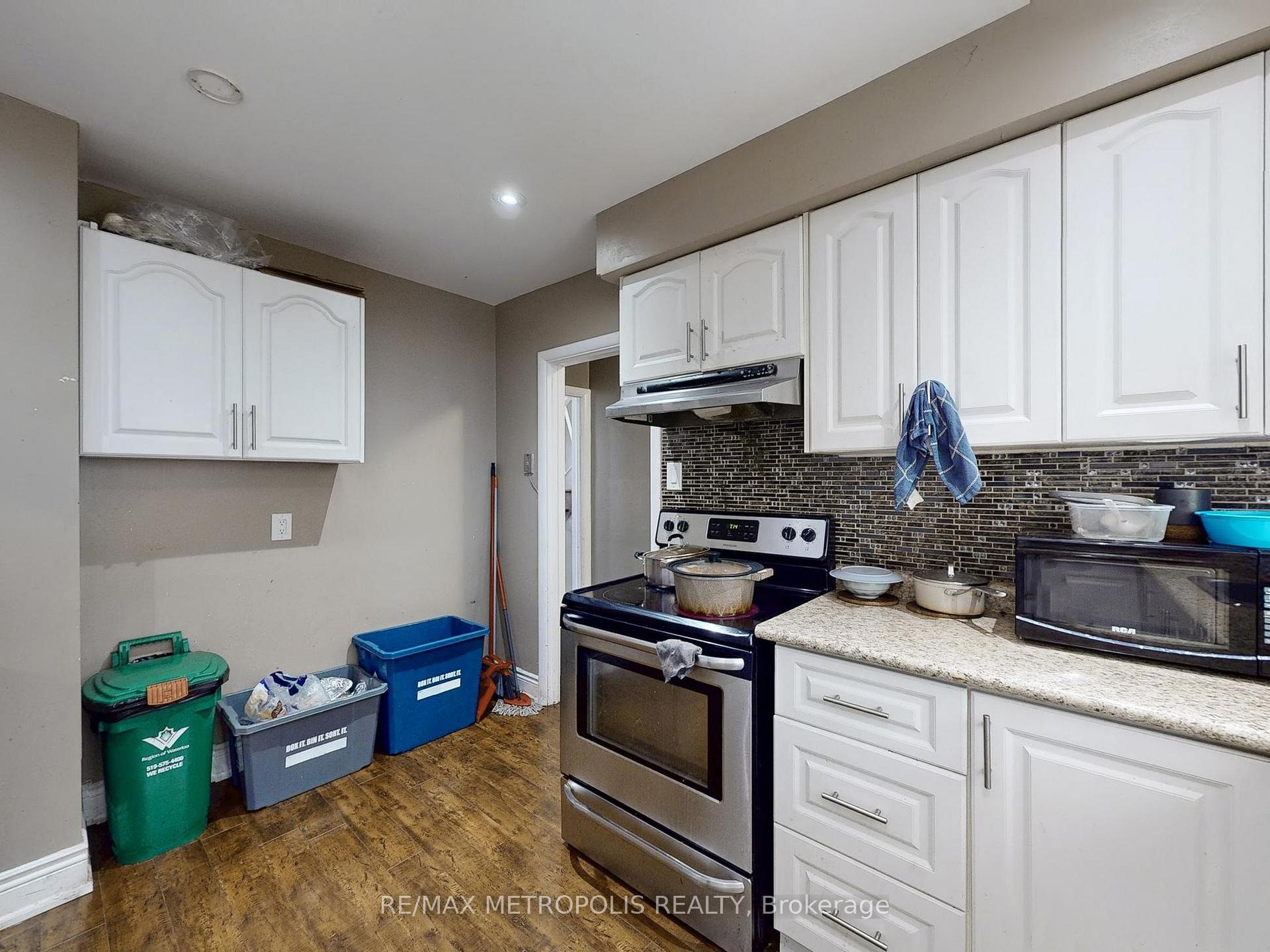 Photo 11 of 180 King Street N, Waterloo — HOMEH