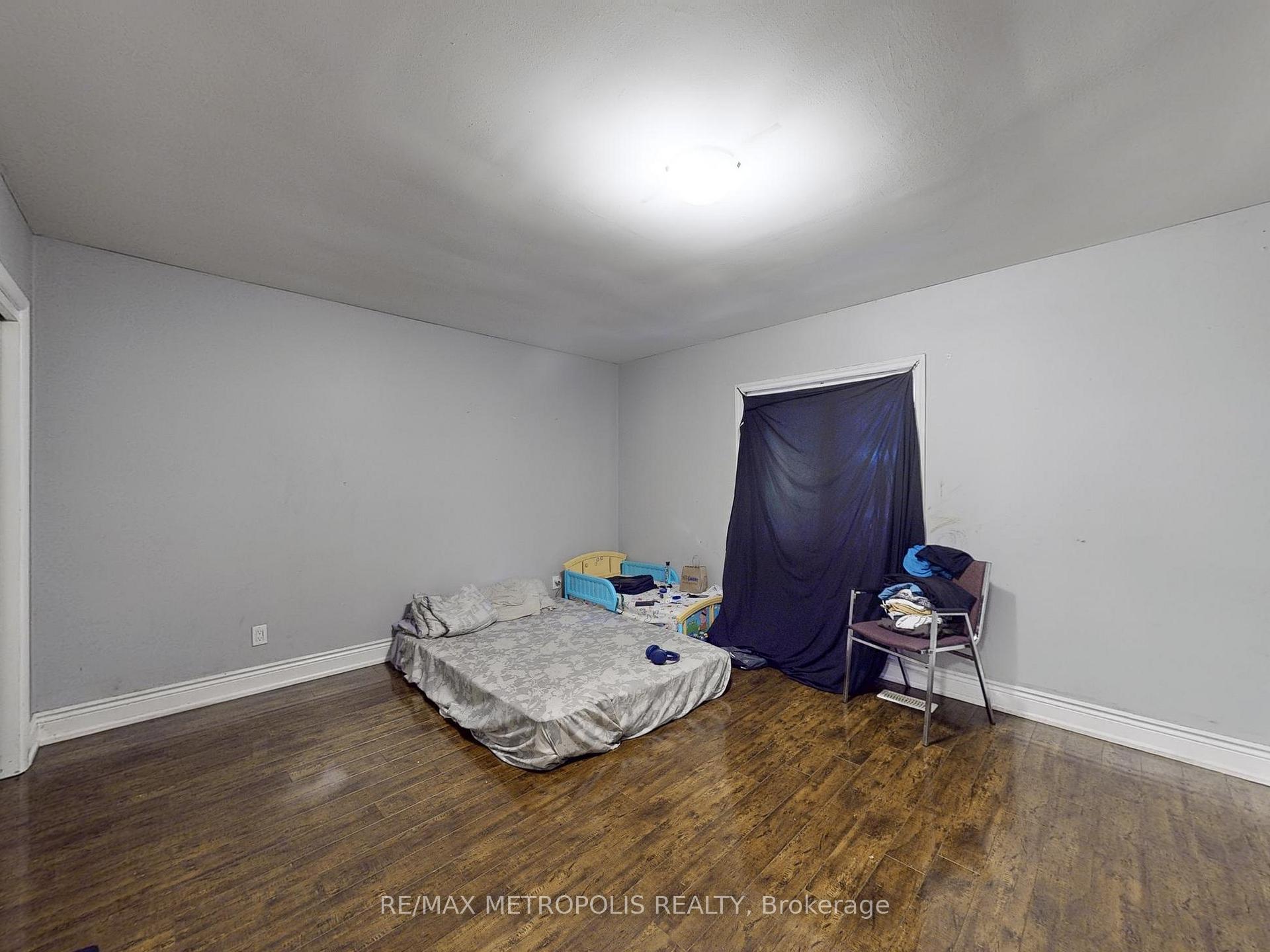Photo 13 of 180 King Street N, Waterloo — HOMEH