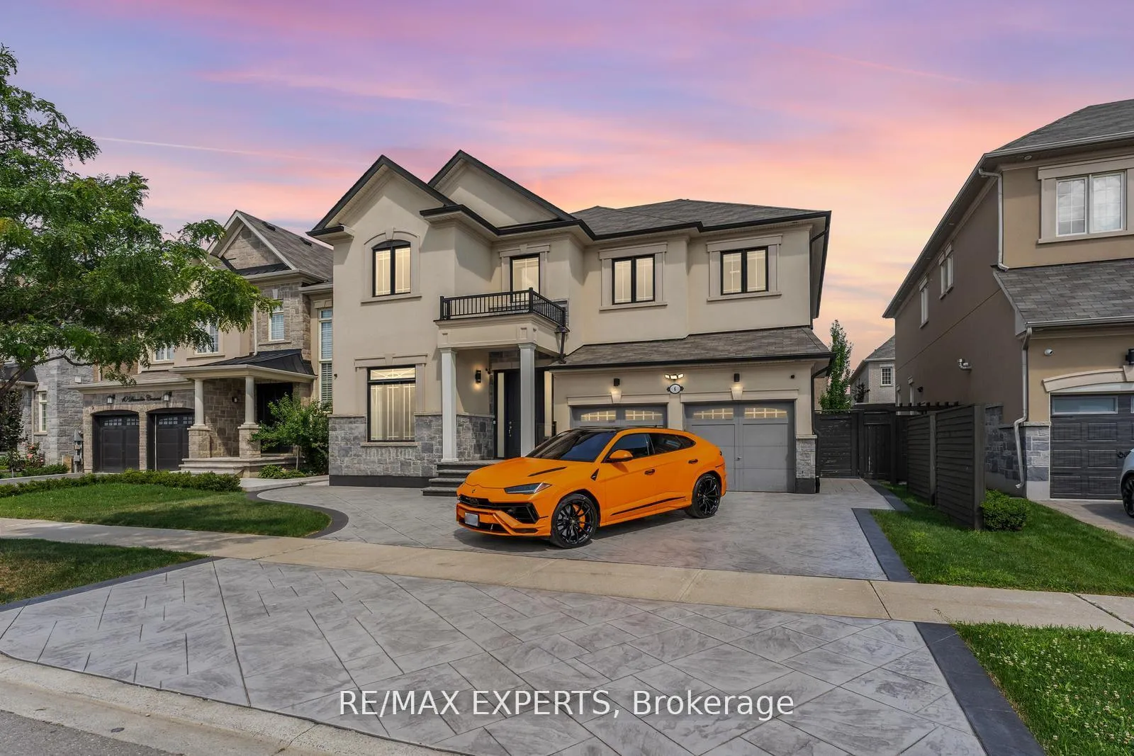 Photo 1 of 6 Dunrobin Crescent, Vaughan, Kleinburg — HOMEH