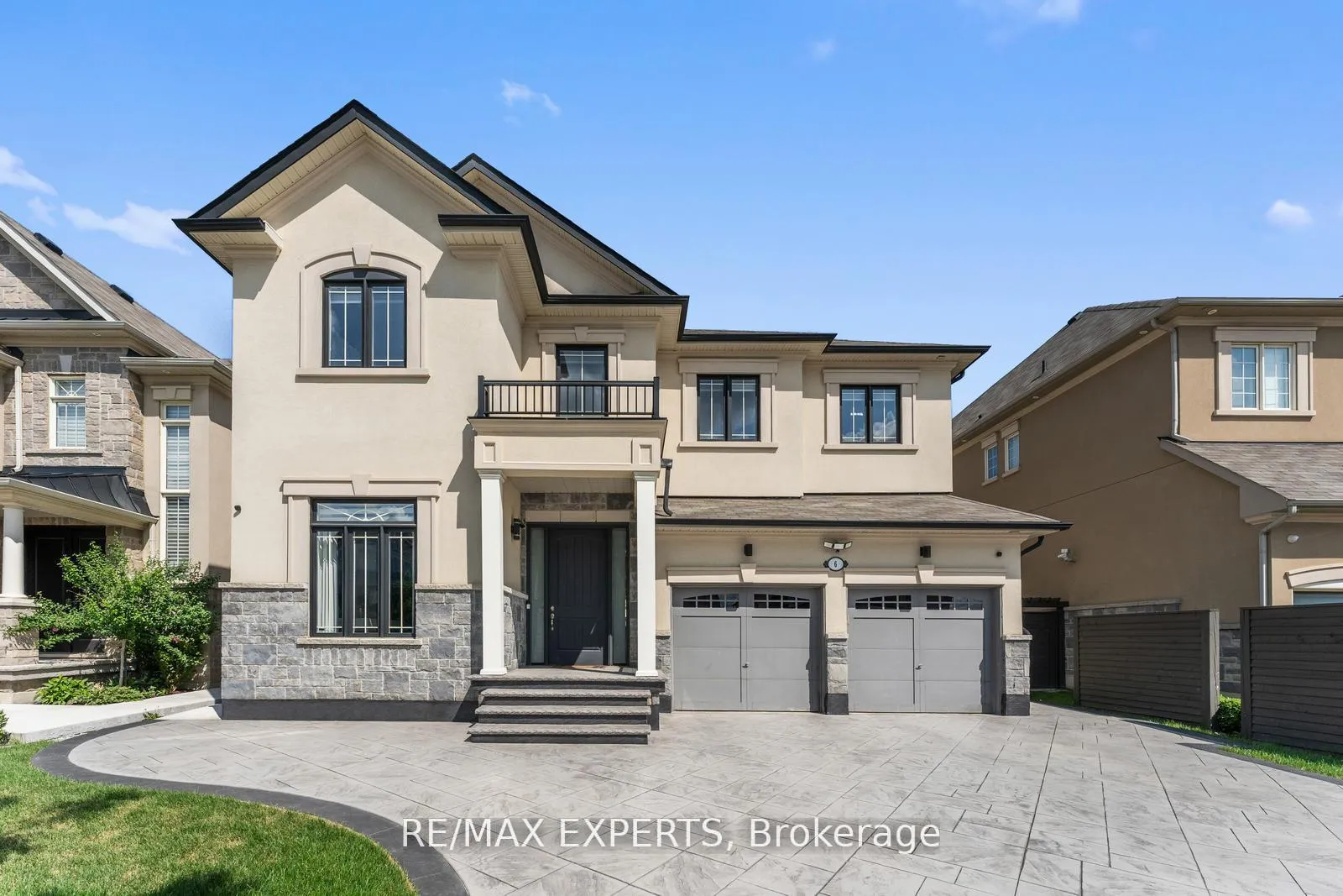 Photo 3 of 6 Dunrobin Crescent, Vaughan, Kleinburg — HOMEH