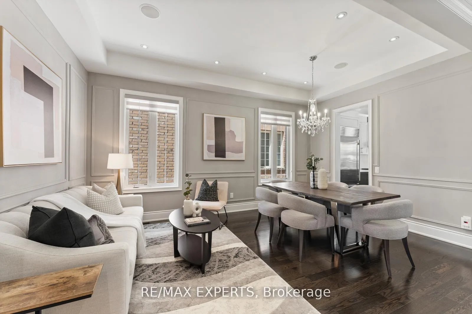 Photo 8 of 6 Dunrobin Crescent, Vaughan, Kleinburg — HOMEH
