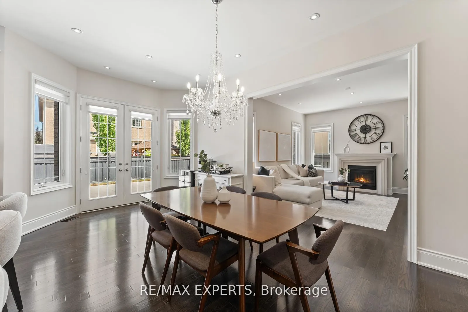 Photo 18 of 6 Dunrobin Crescent, Vaughan, Kleinburg — HOMEH