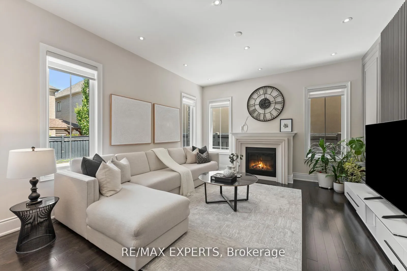 Photo 19 of 6 Dunrobin Crescent, Vaughan, Kleinburg — HOMEH