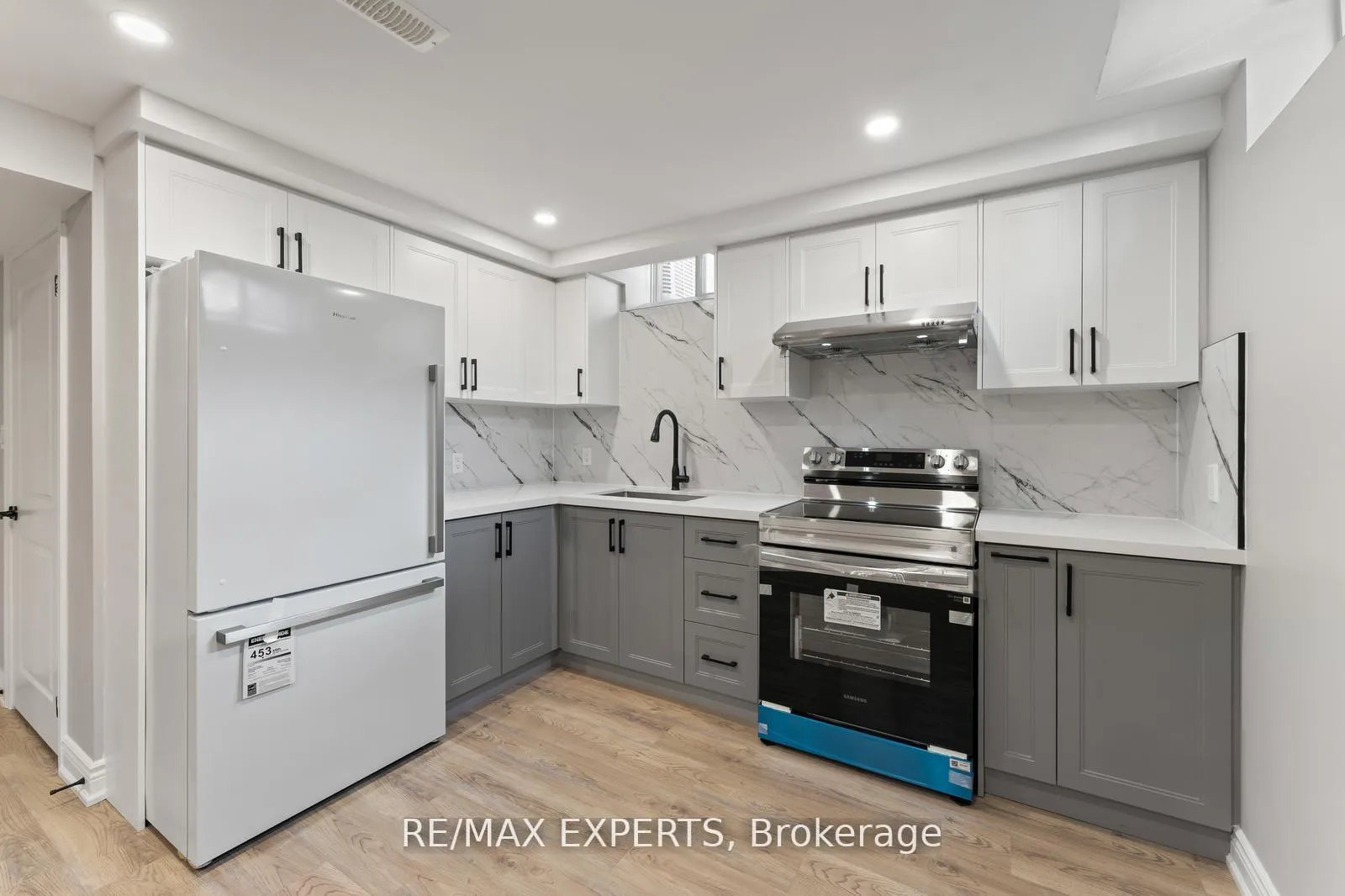 Photo 39 of 6 Dunrobin Crescent, Vaughan, Kleinburg — HOMEH