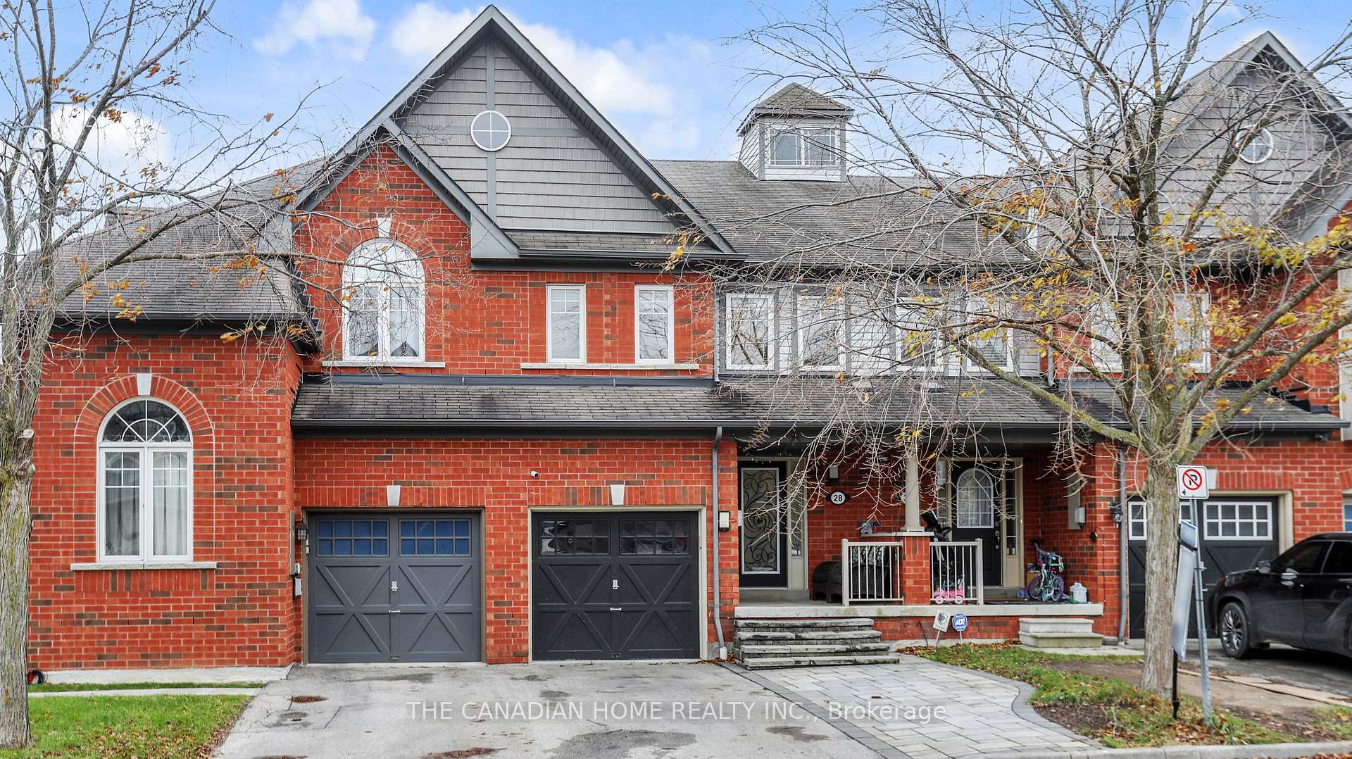 Photo 1 of 28 Whitefoot Crescent, Ajax, South East — HOMEH