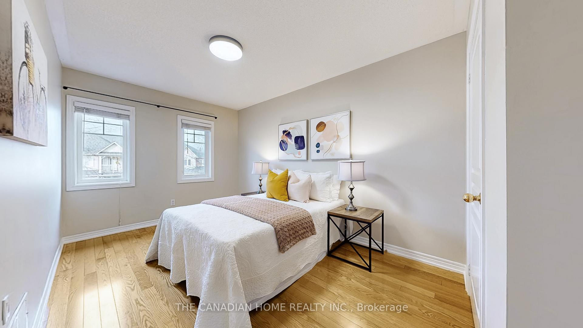 Photo 32 of 28 Whitefoot Crescent, Ajax, South East — HOMEH