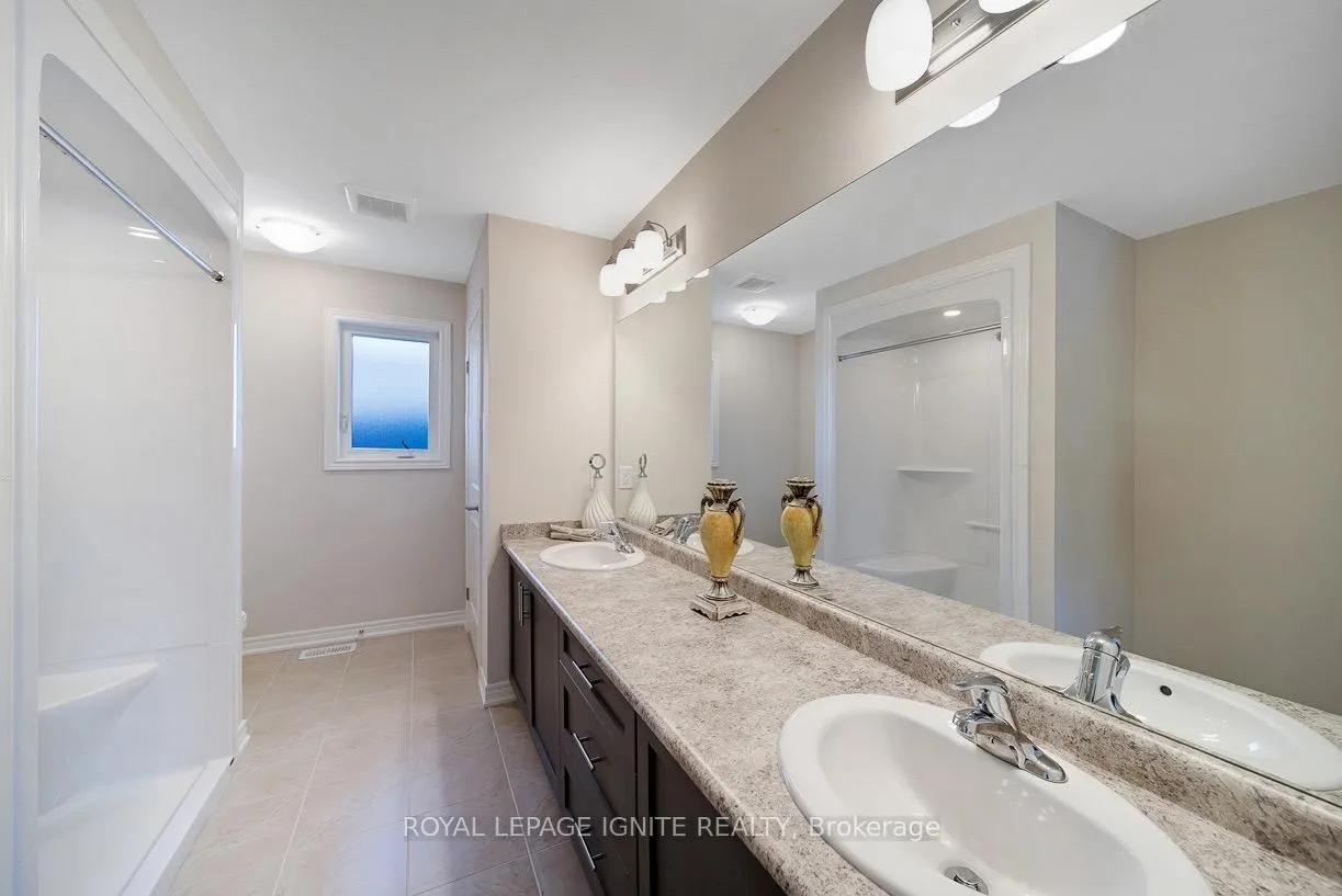 Photo 29 of 328 Julia Drive, Welland, Coyle Creek — HOMEH