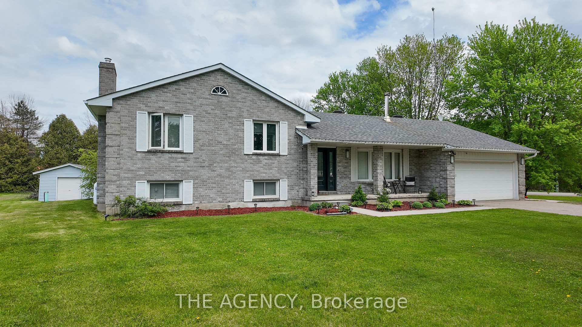 Photo 2 of 3501 Blue Church Road, Augusta, Augusta Twp — HOMEH