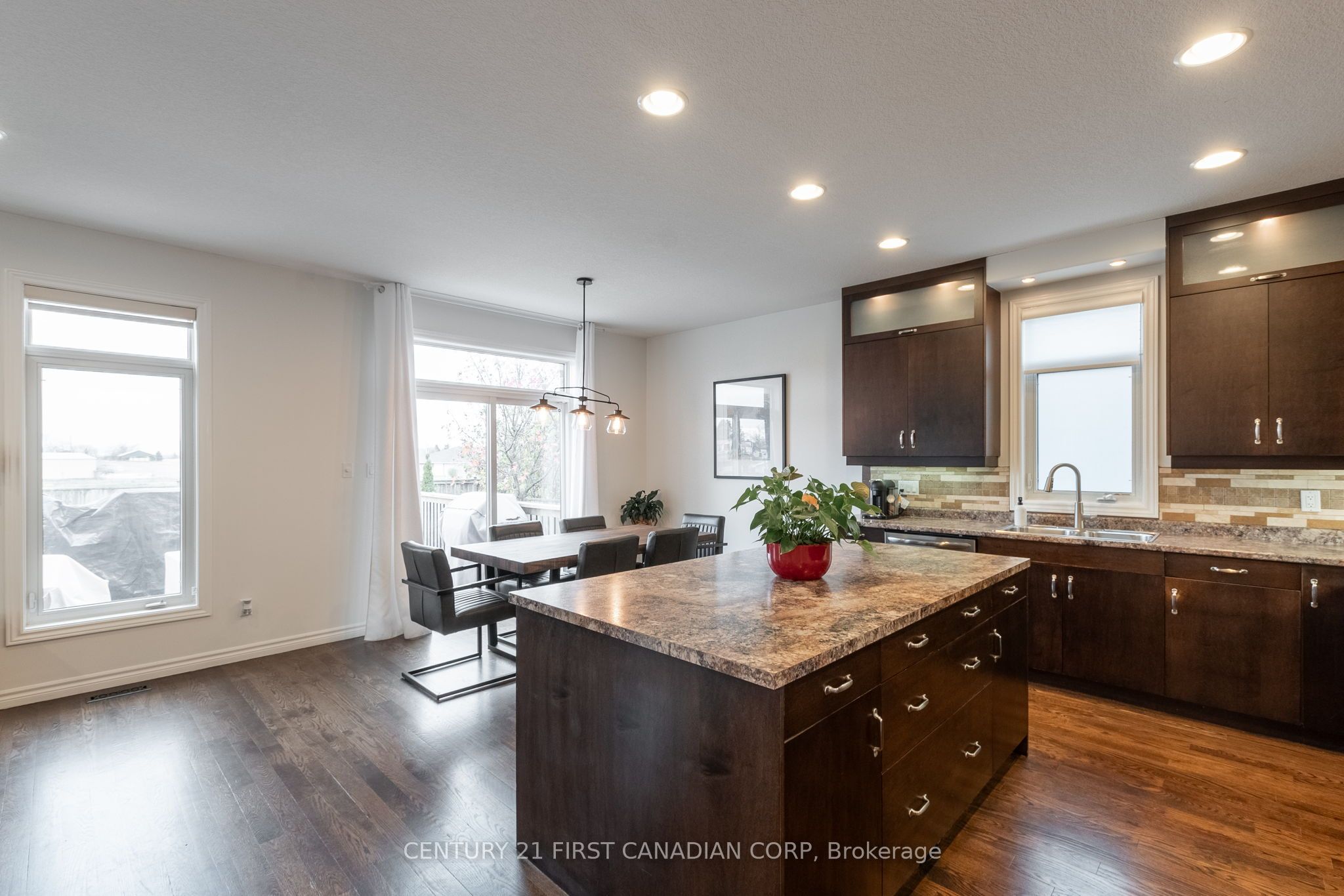 Photo 47 of 66 Havenwood Street, Middlesex Centre, Ilderton — HOMEH