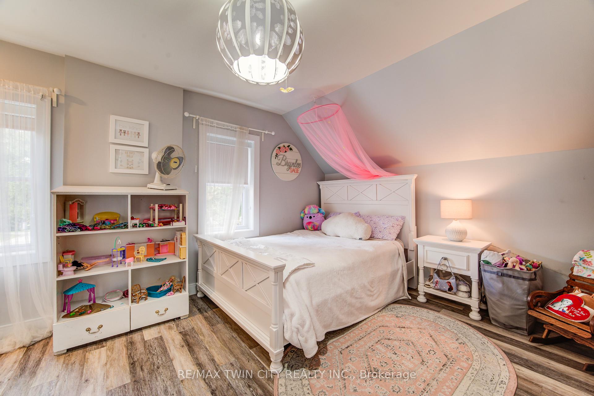 Photo 22 of 1020 Doering Street, Wellesley — HOMEH