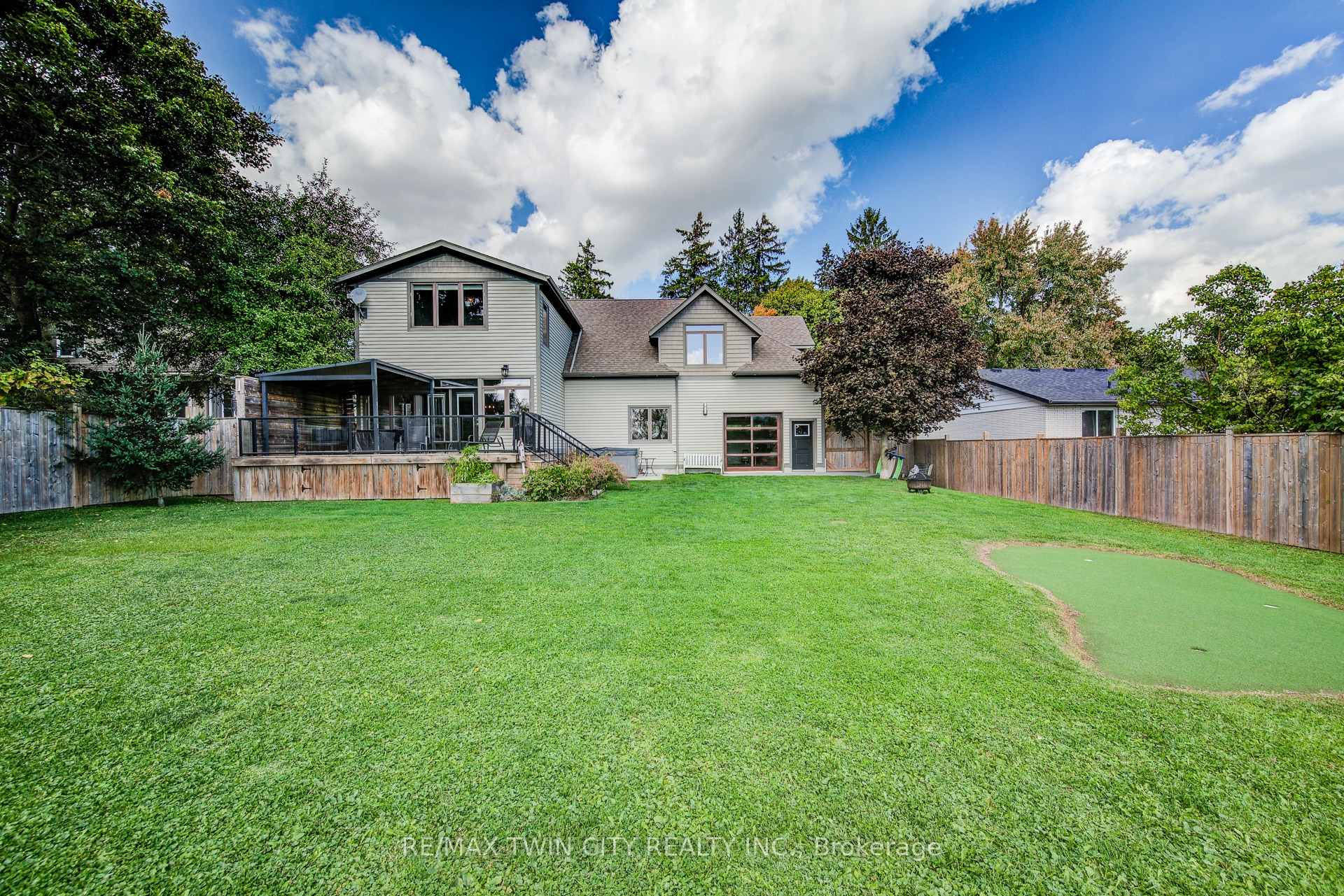 Photo 45 of 1020 Doering Street, Wellesley — HOMEH