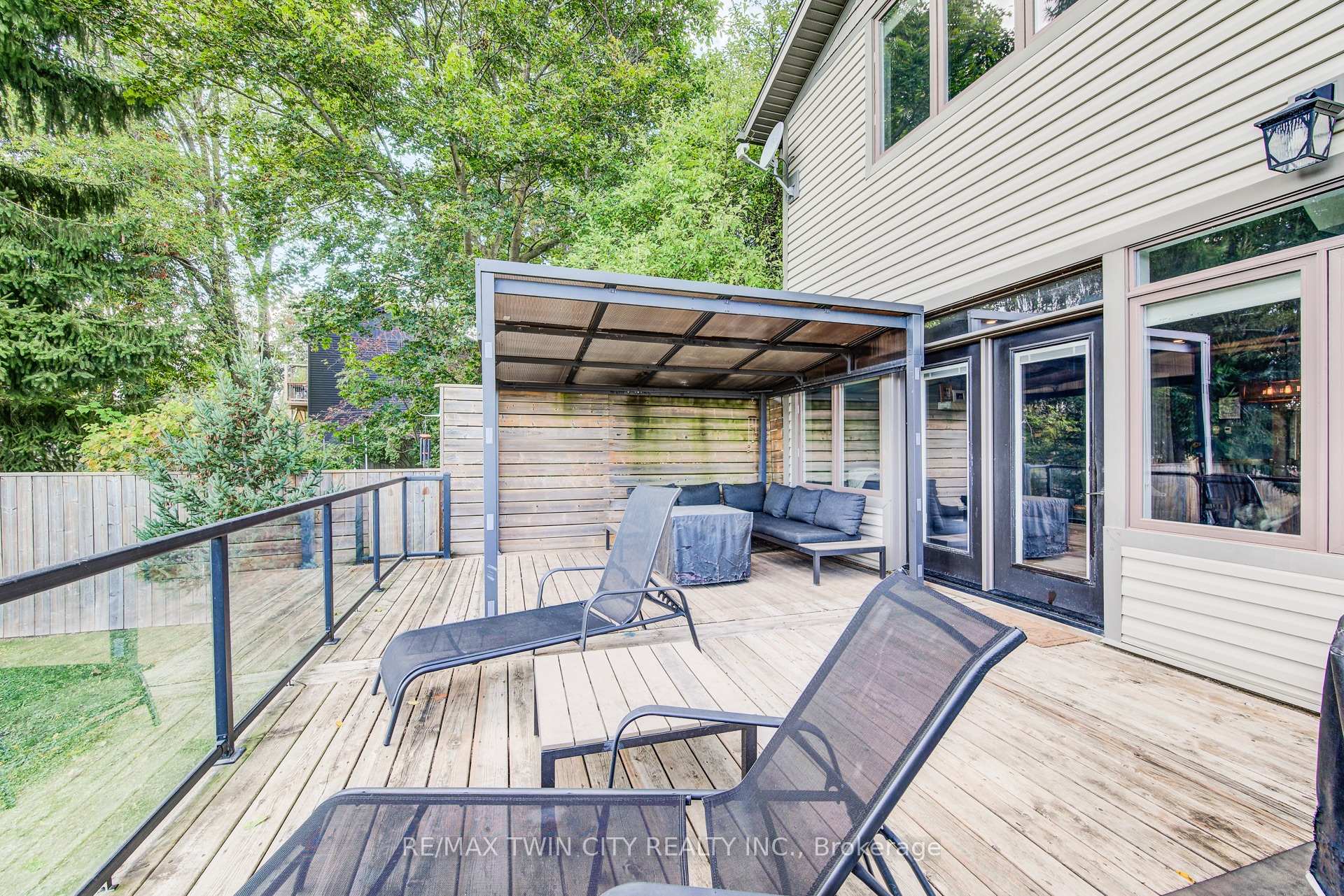 Photo 46 of 1020 Doering Street, Wellesley — HOMEH