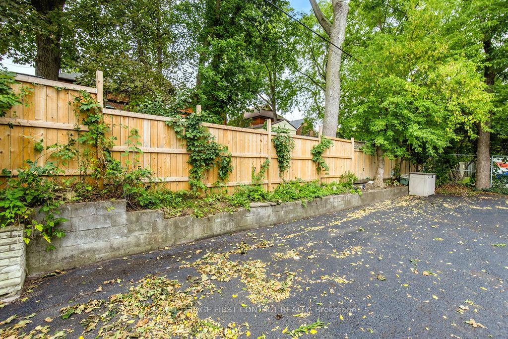Photo 8 of 95 Gowan Street, Barrie, Allandale — HOMEH