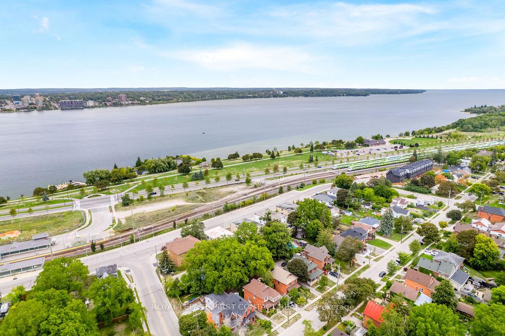 Photo 15 of 95 Gowan Street, Barrie, Allandale — HOMEH