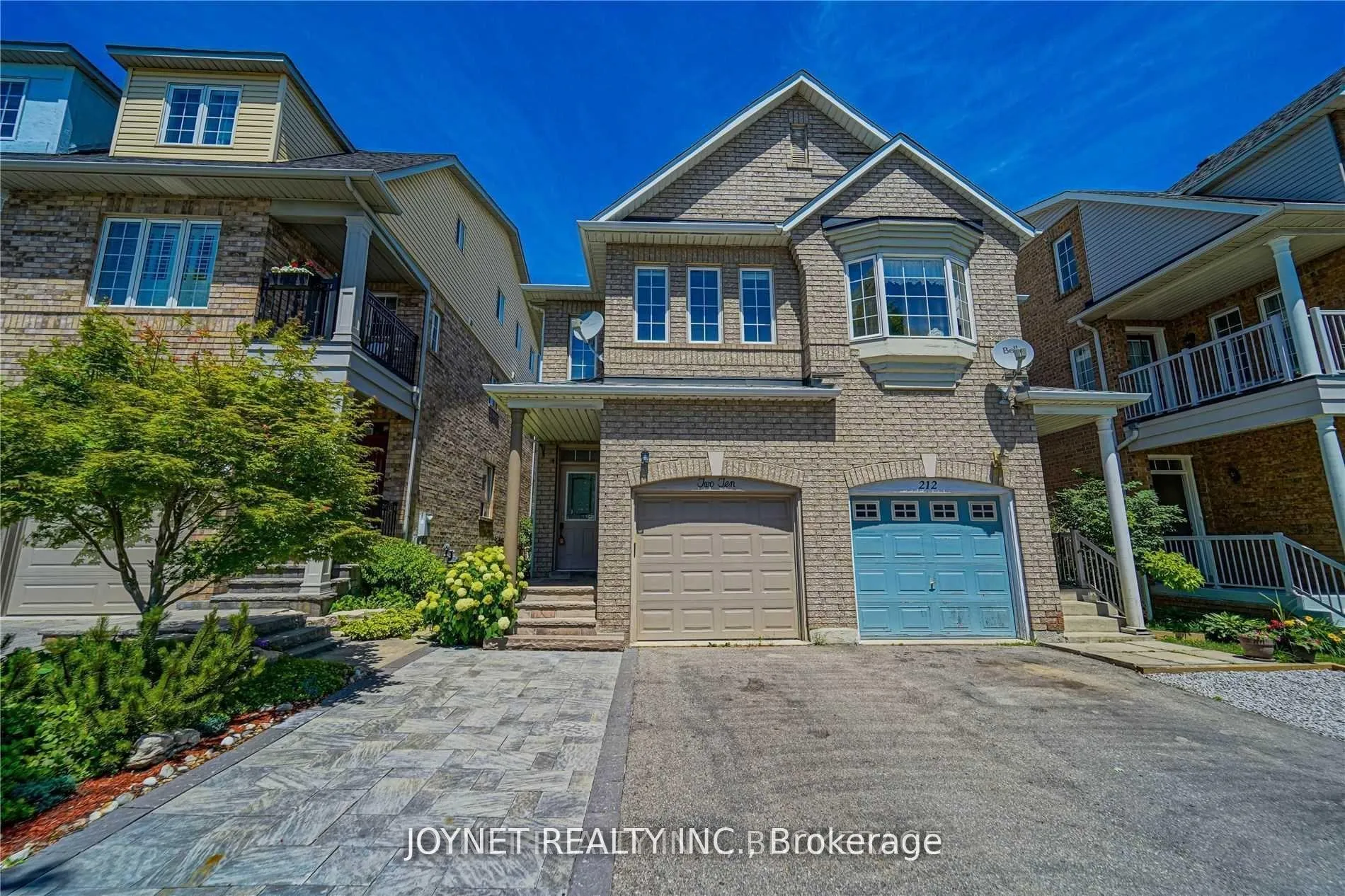 Photo 2 of 210 Maple Sugar Lane, Vaughan, Patterson — HOMEH