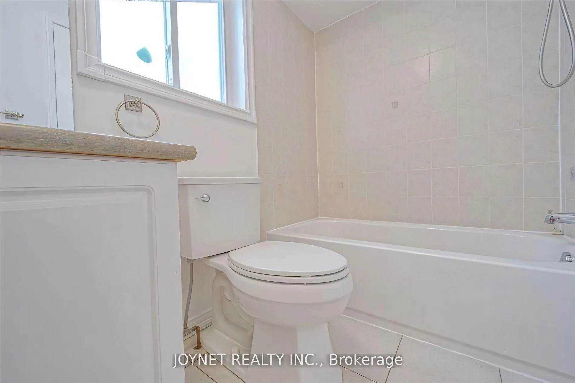 Photo 20 of 210 Maple Sugar Lane, Vaughan, Patterson — HOMEH