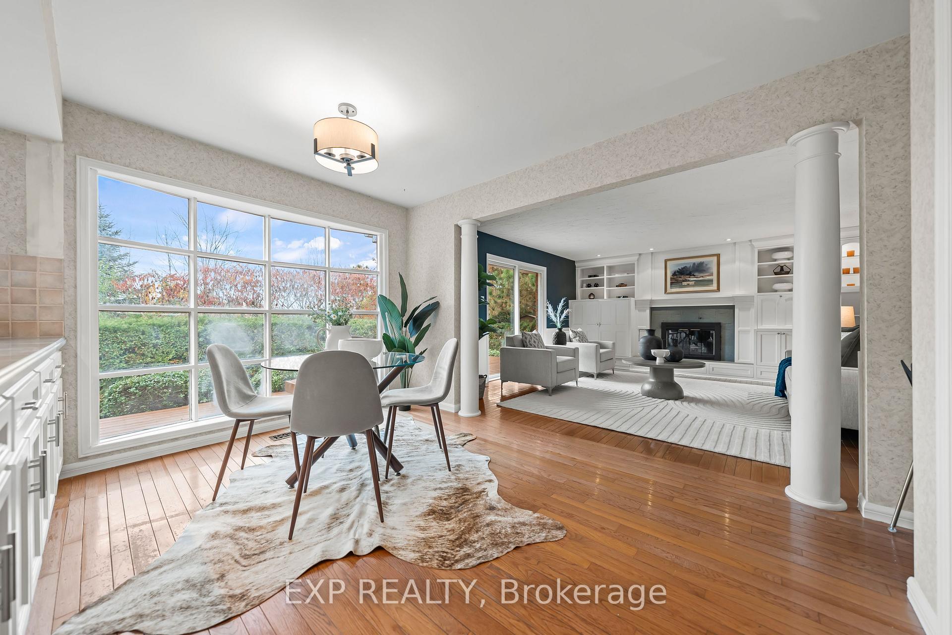 Photo 9 of 362 Pommel Gate Crescent, Waterloo — HOMEH
