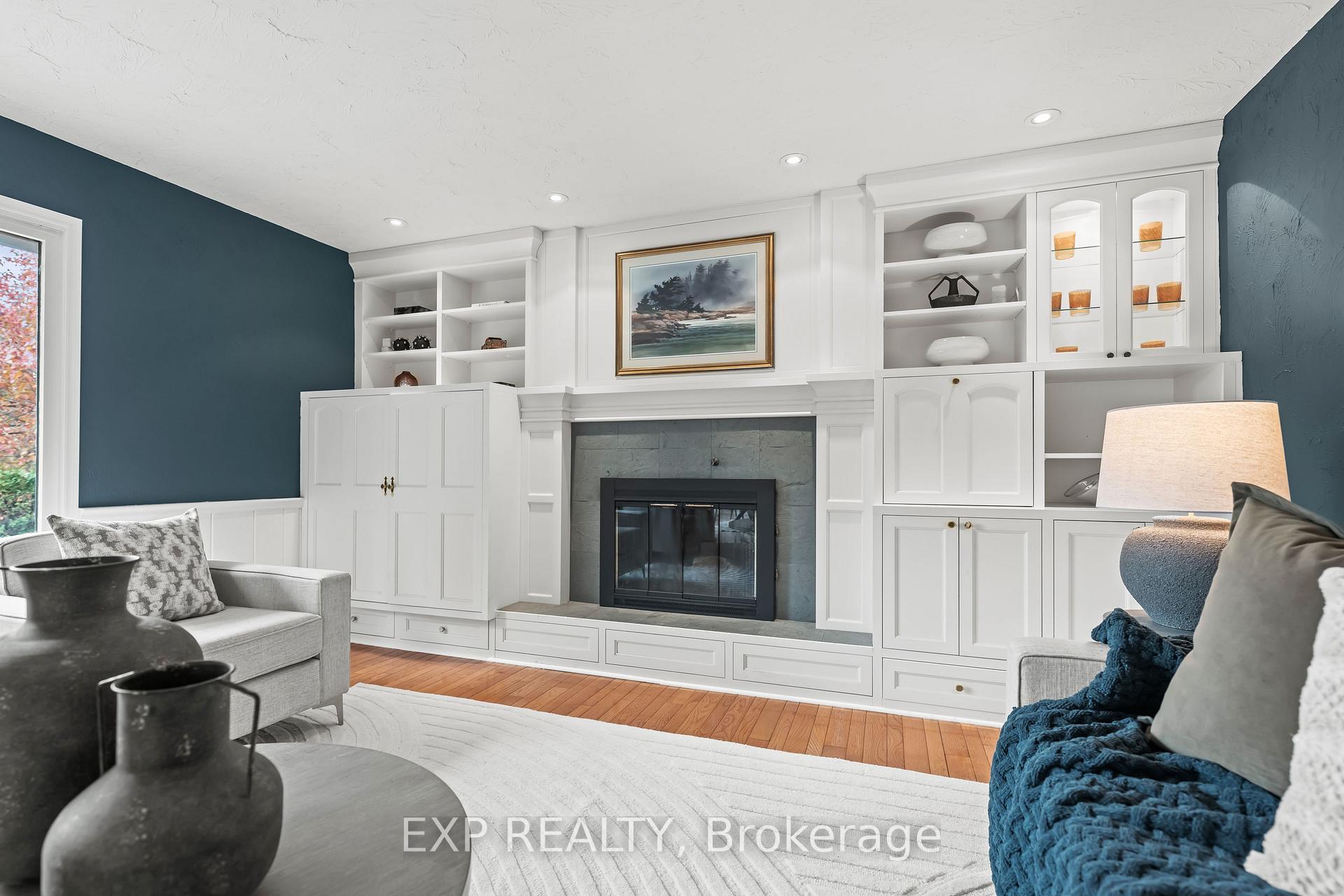 Photo 17 of 362 Pommel Gate Crescent, Waterloo — HOMEH