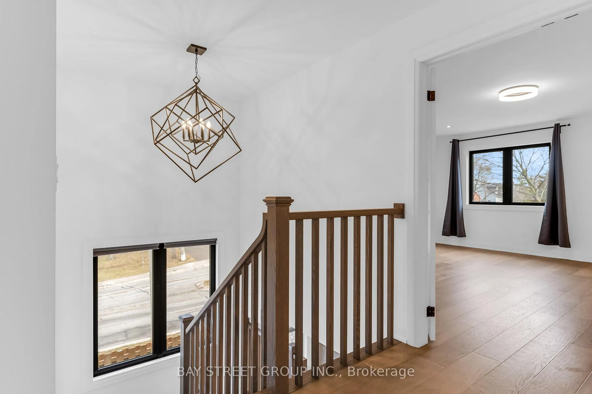 Photo 22 of 402 Aqueduct Street, Welland, N. Welland — HOMEH