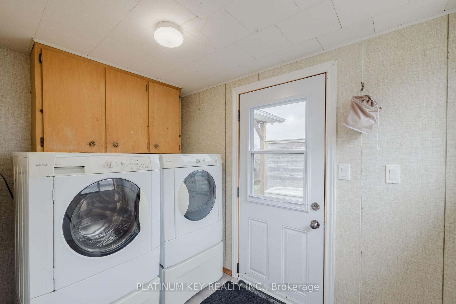 Photo 7 of 405 Victoria Street, Warwick, Watford — HOMEH