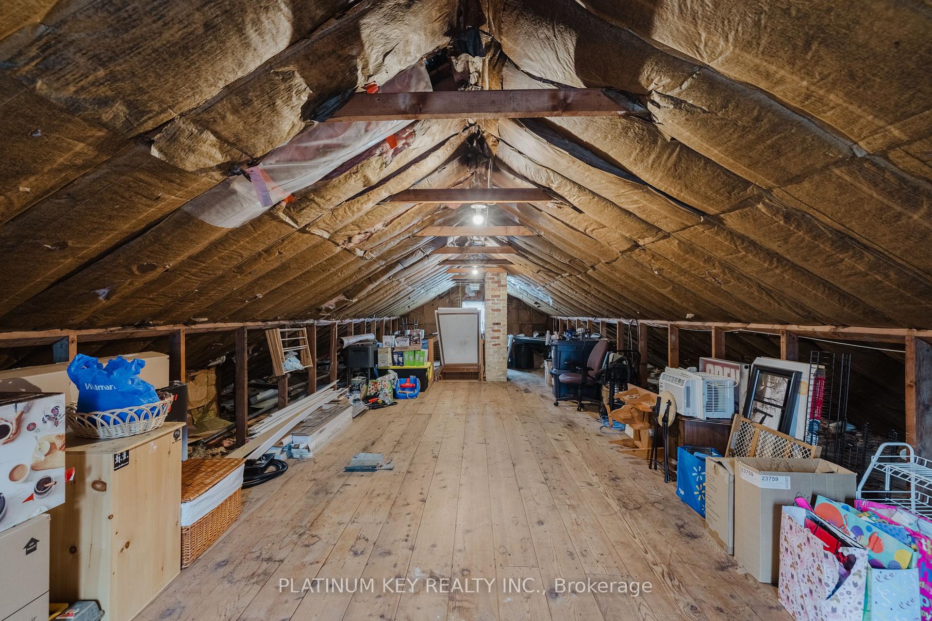 Photo 23 of 405 Victoria Street, Warwick, Watford — HOMEH