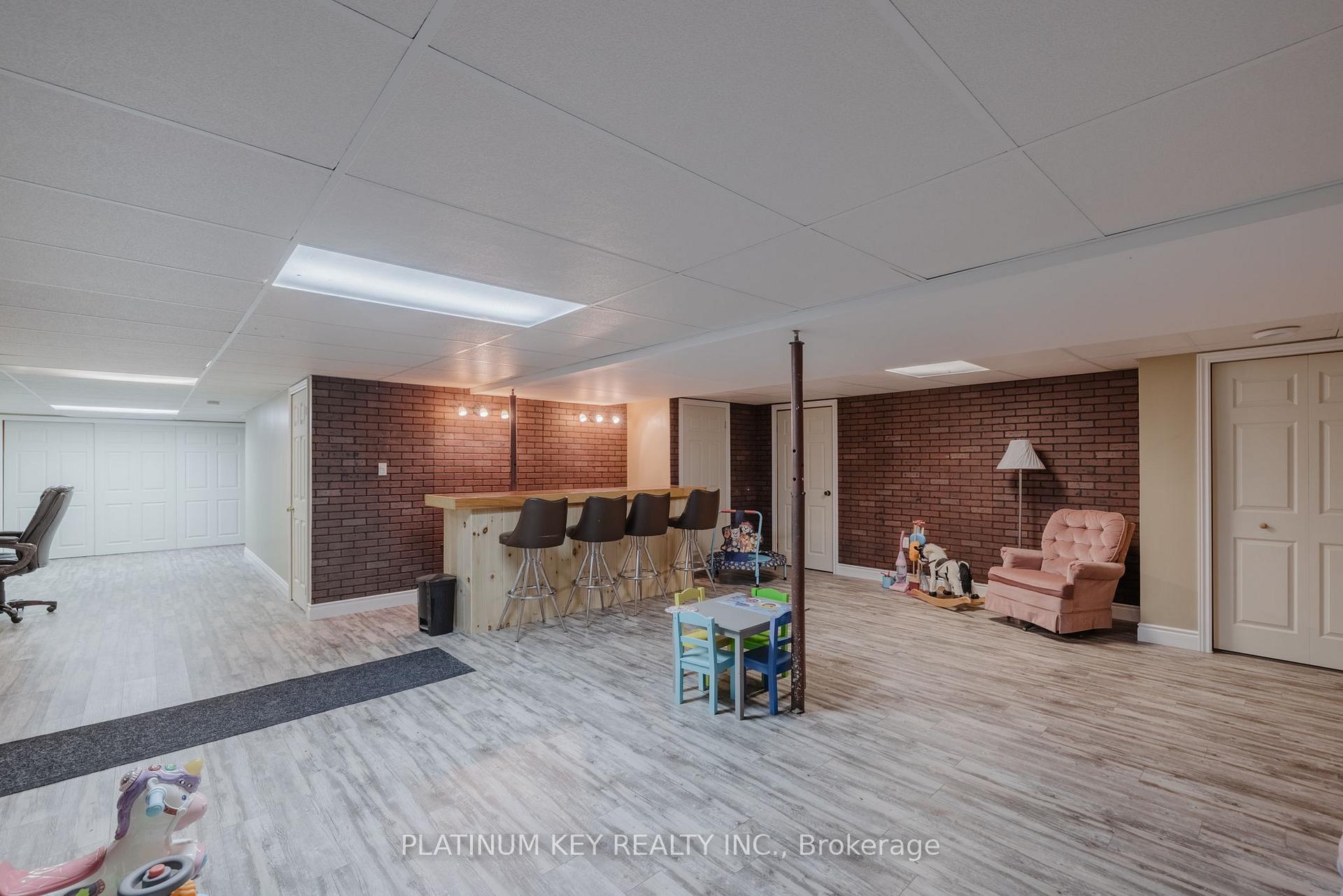 Photo 25 of 405 Victoria Street, Warwick, Watford — HOMEH