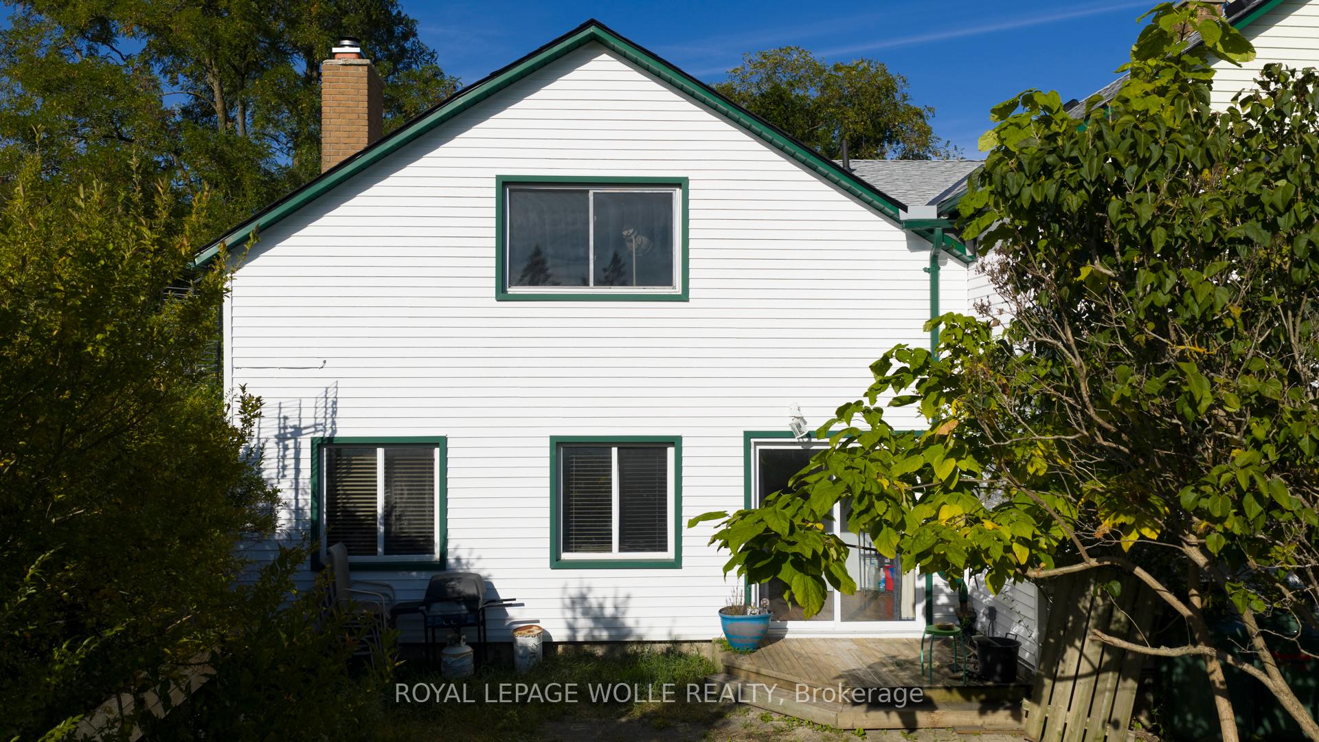 Photo 3 of 2636 Hutchison Road, Wellesley — HOMEH