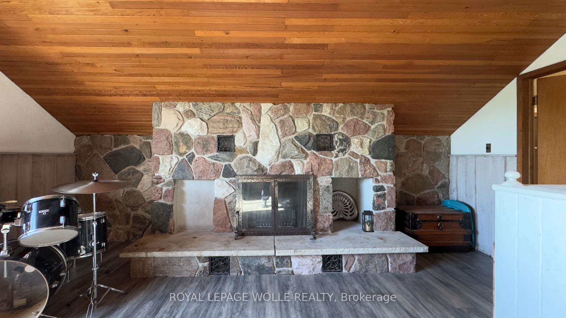 Photo 22 of 2636 Hutchison Road, Wellesley — HOMEH