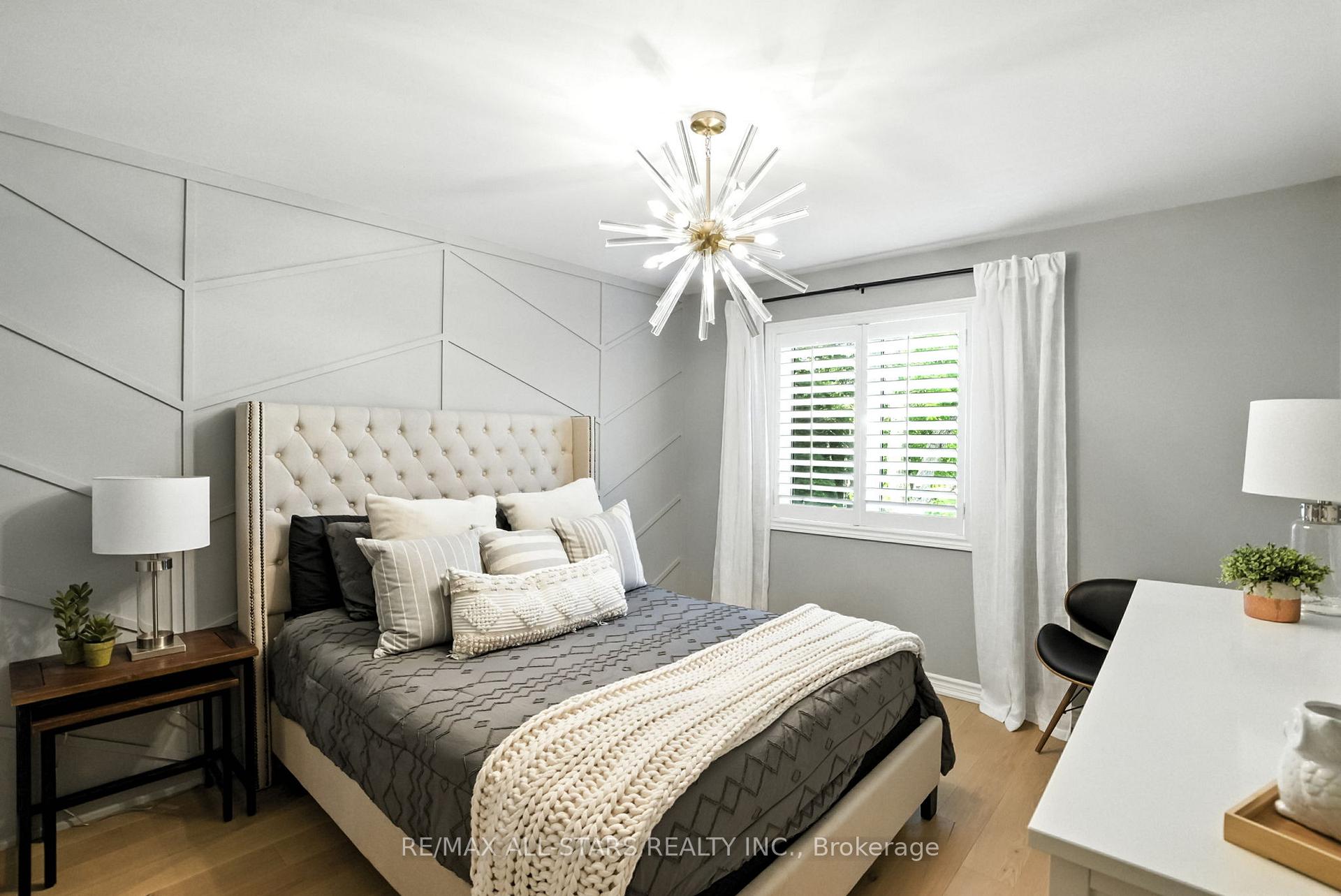 Photo 30 of 17 Gord Matthews Way, Uxbridge — HOMEH