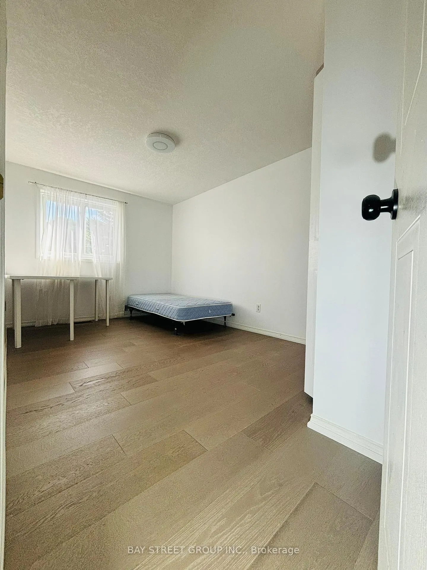 Photo 9 of 327 Cornridge Place, Waterloo — HOMEH