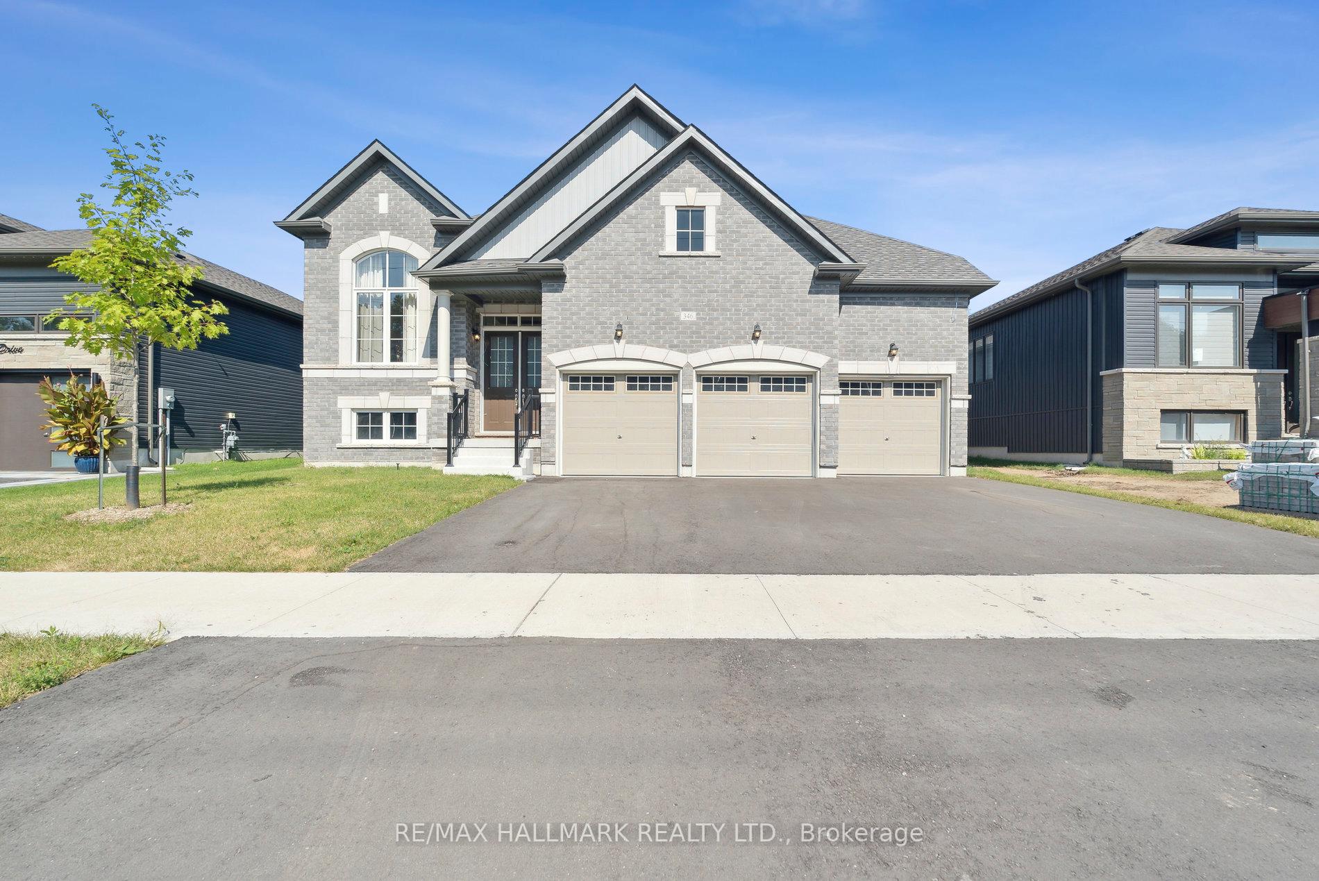 Photo 2 of 346 Ramblewood Drive, Wasaga Beach — HOMEH