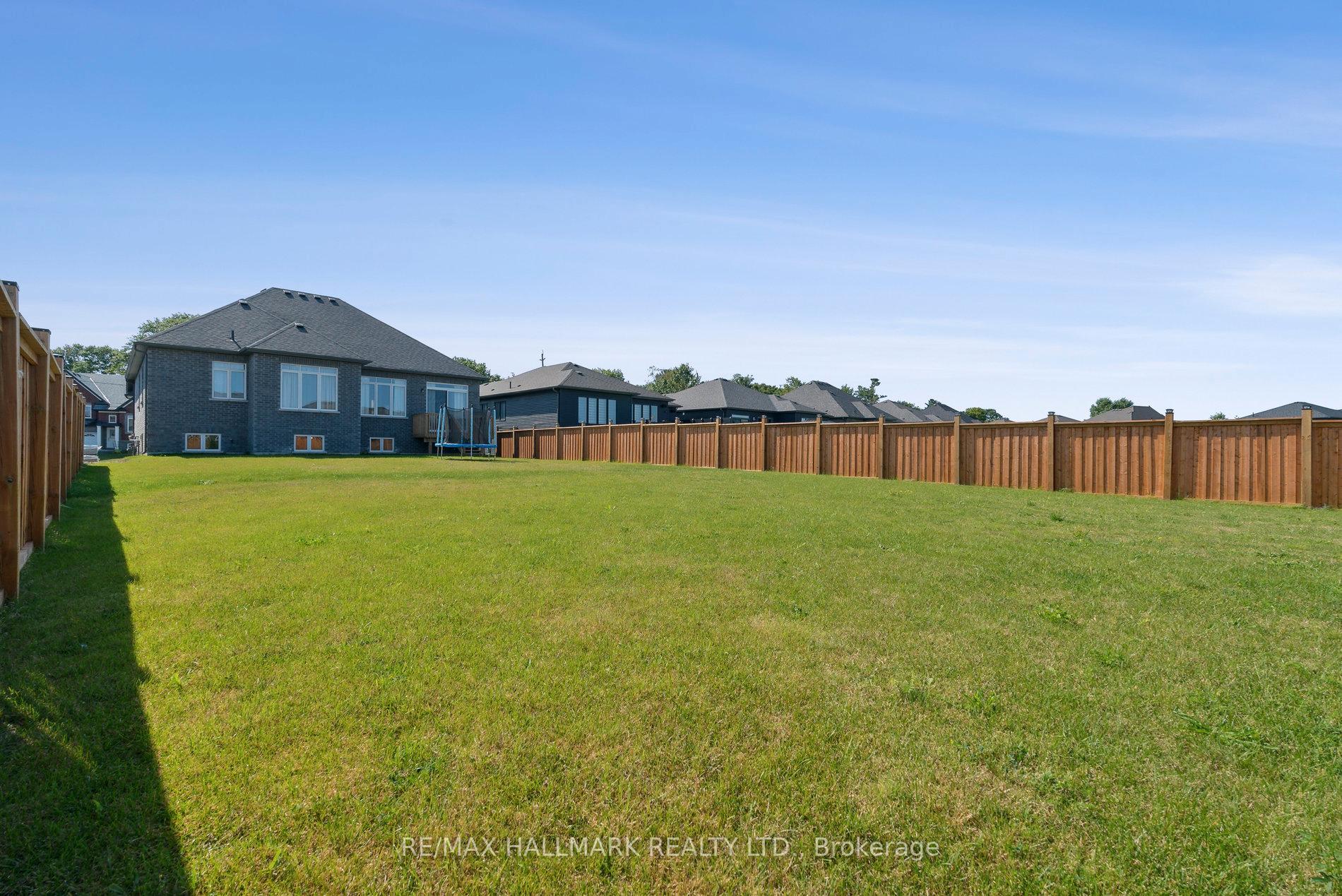 Photo 24 of 346 Ramblewood Drive, Wasaga Beach — HOMEH