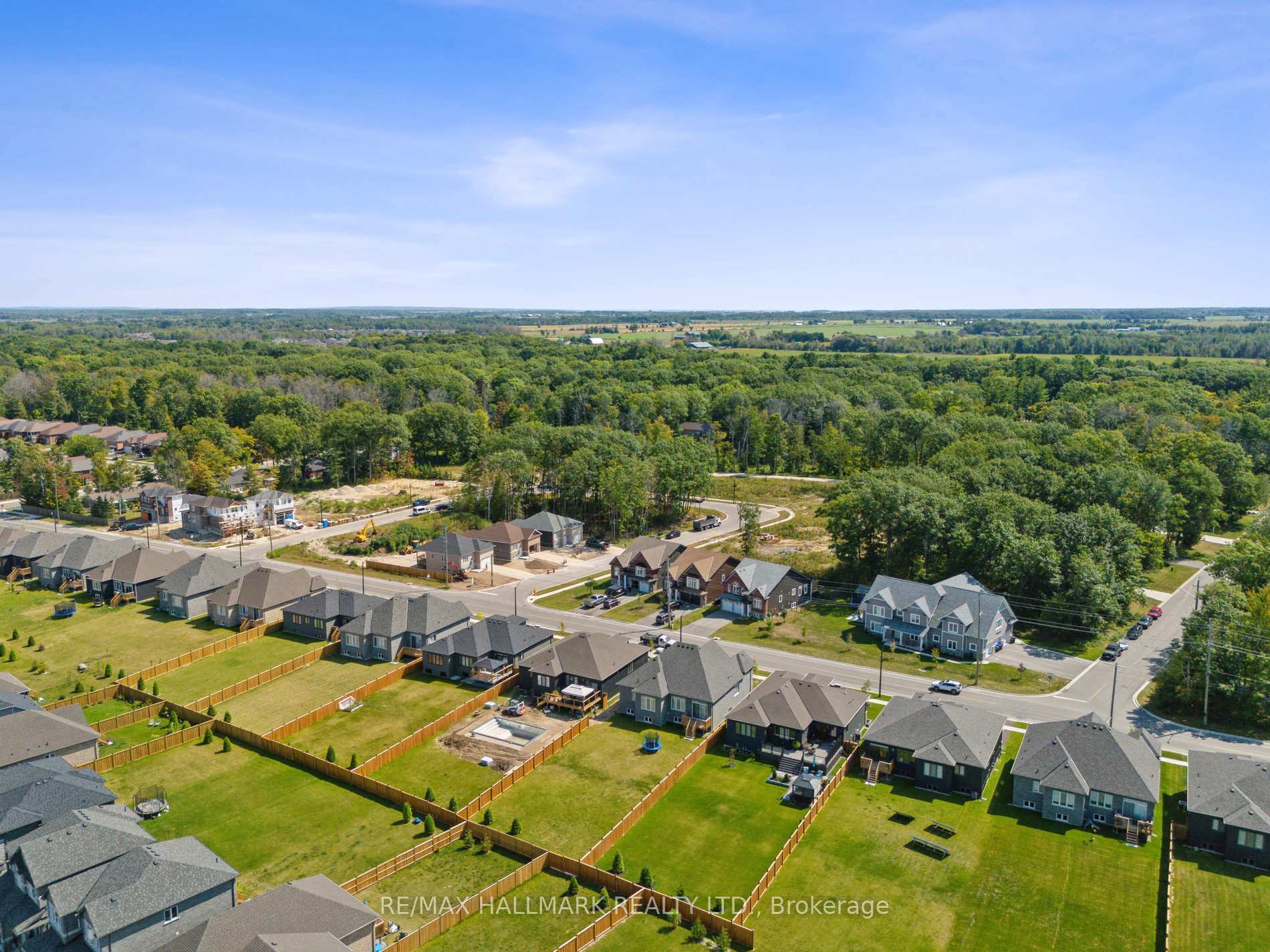 Photo 35 of 346 Ramblewood Drive, Wasaga Beach — HOMEH