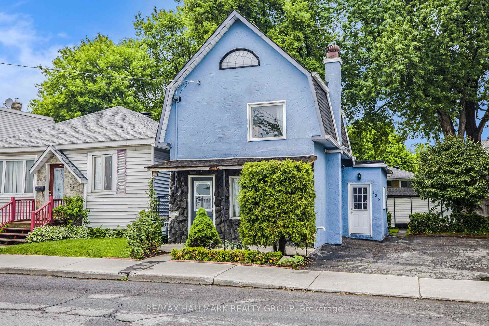 Front of 125 Marier Avenue