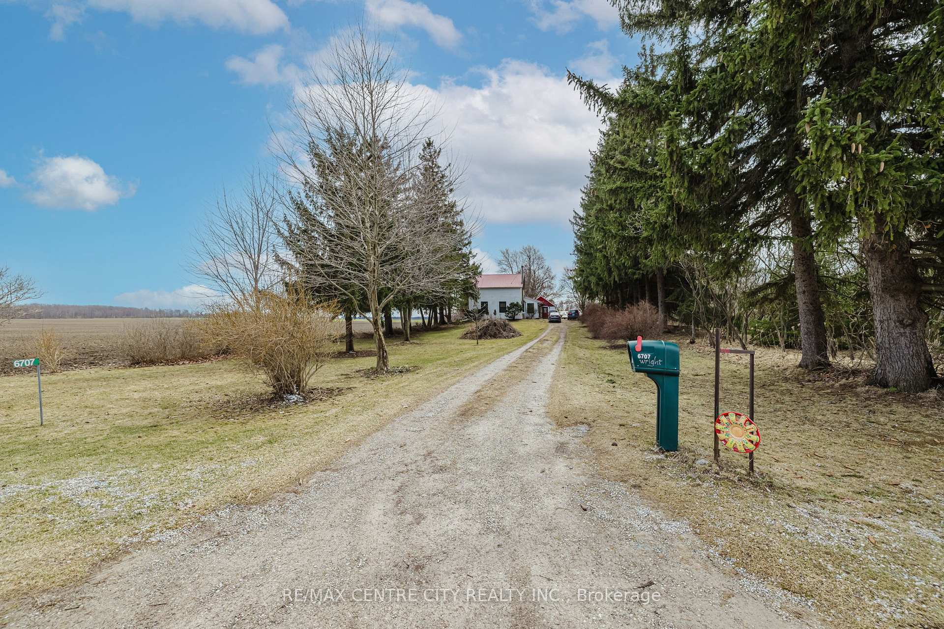 Photo 3 of 6707 Chalk Line, Warwick — HOMEH