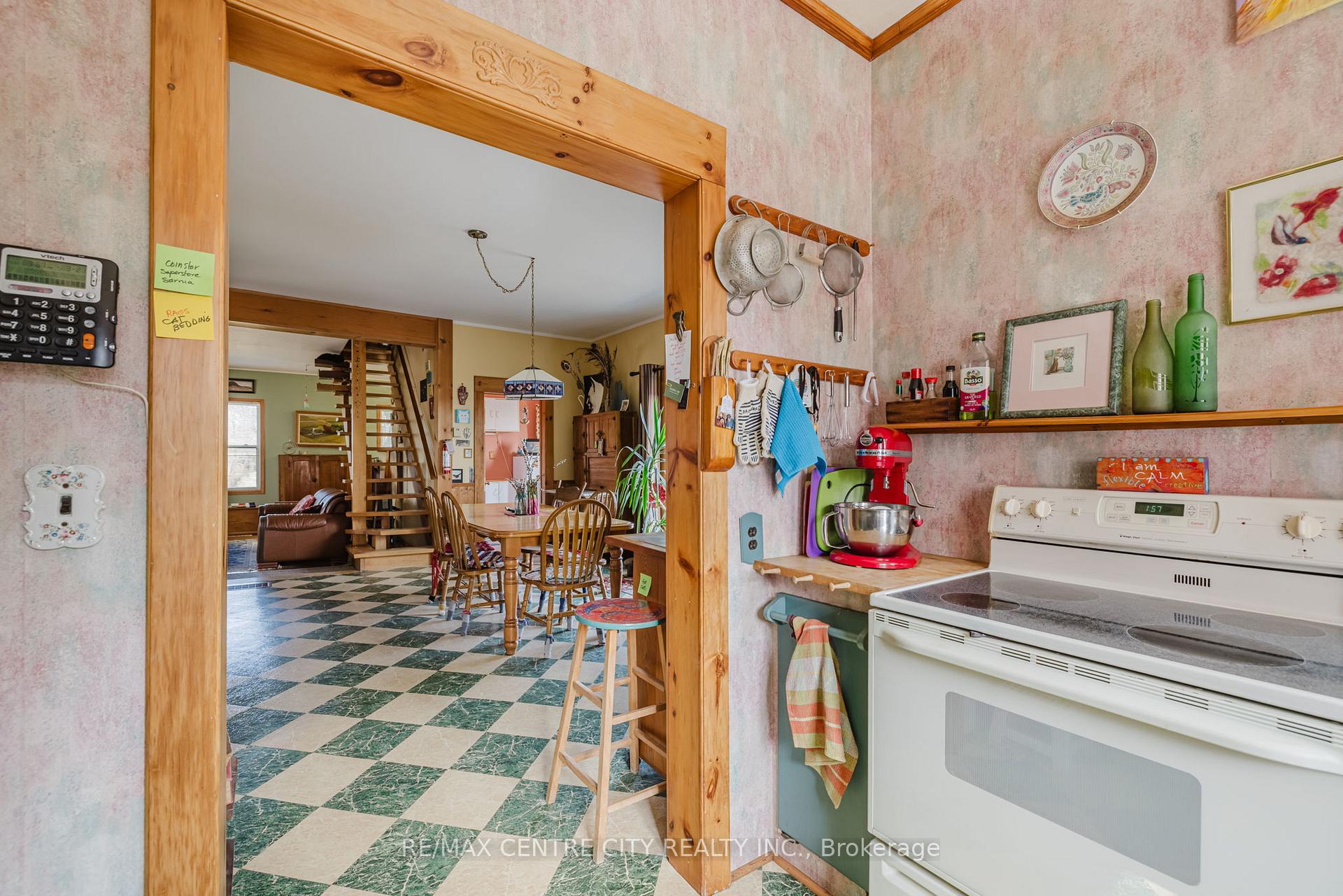 Photo 12 of 6707 Chalk Line, Warwick — HOMEH