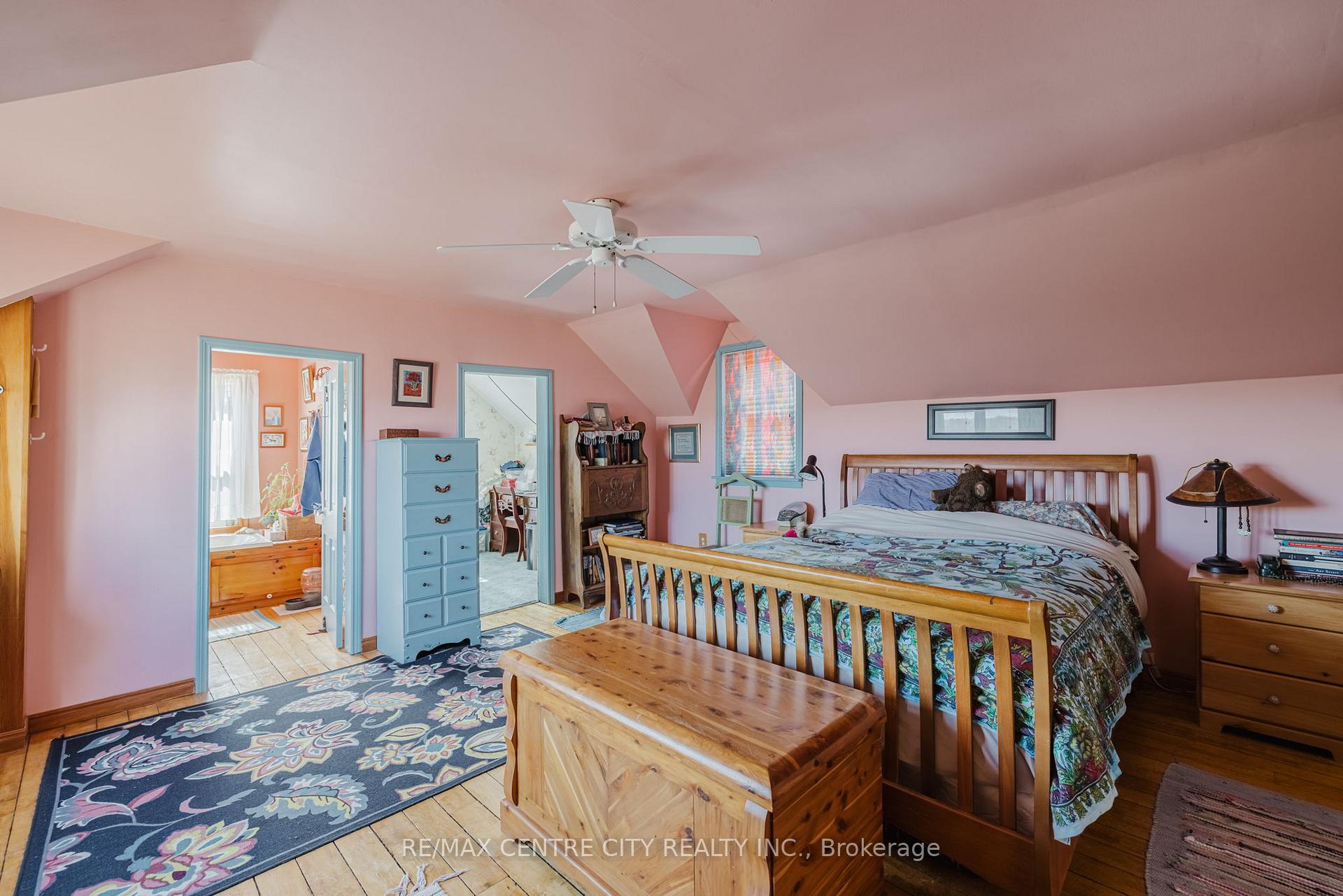 Photo 15 of 6707 Chalk Line, Warwick — HOMEH