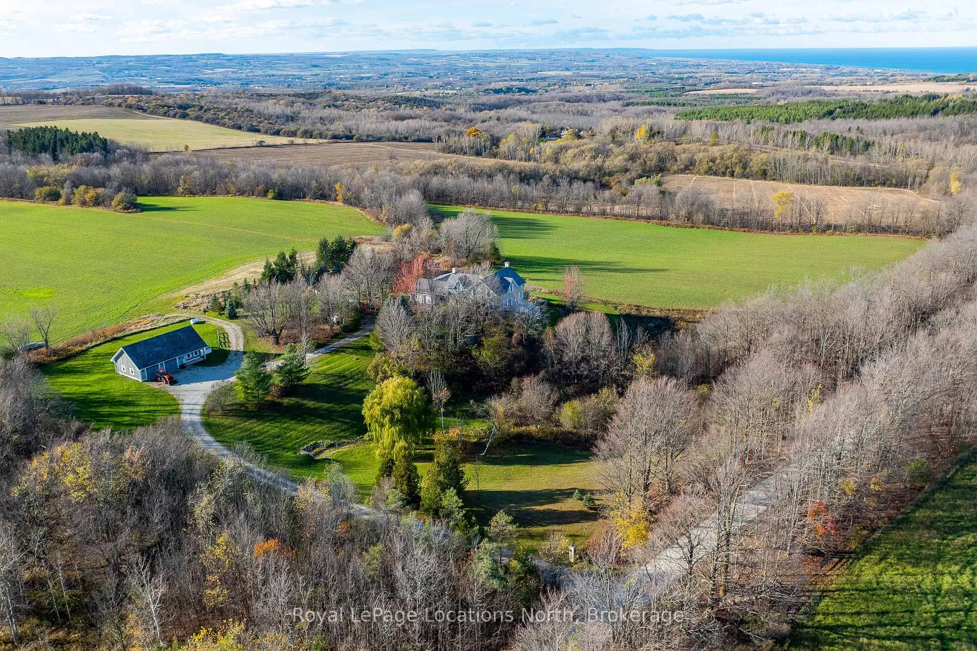 Photo 2 of 556036 6th Line, Blue Mountains — HOMEH