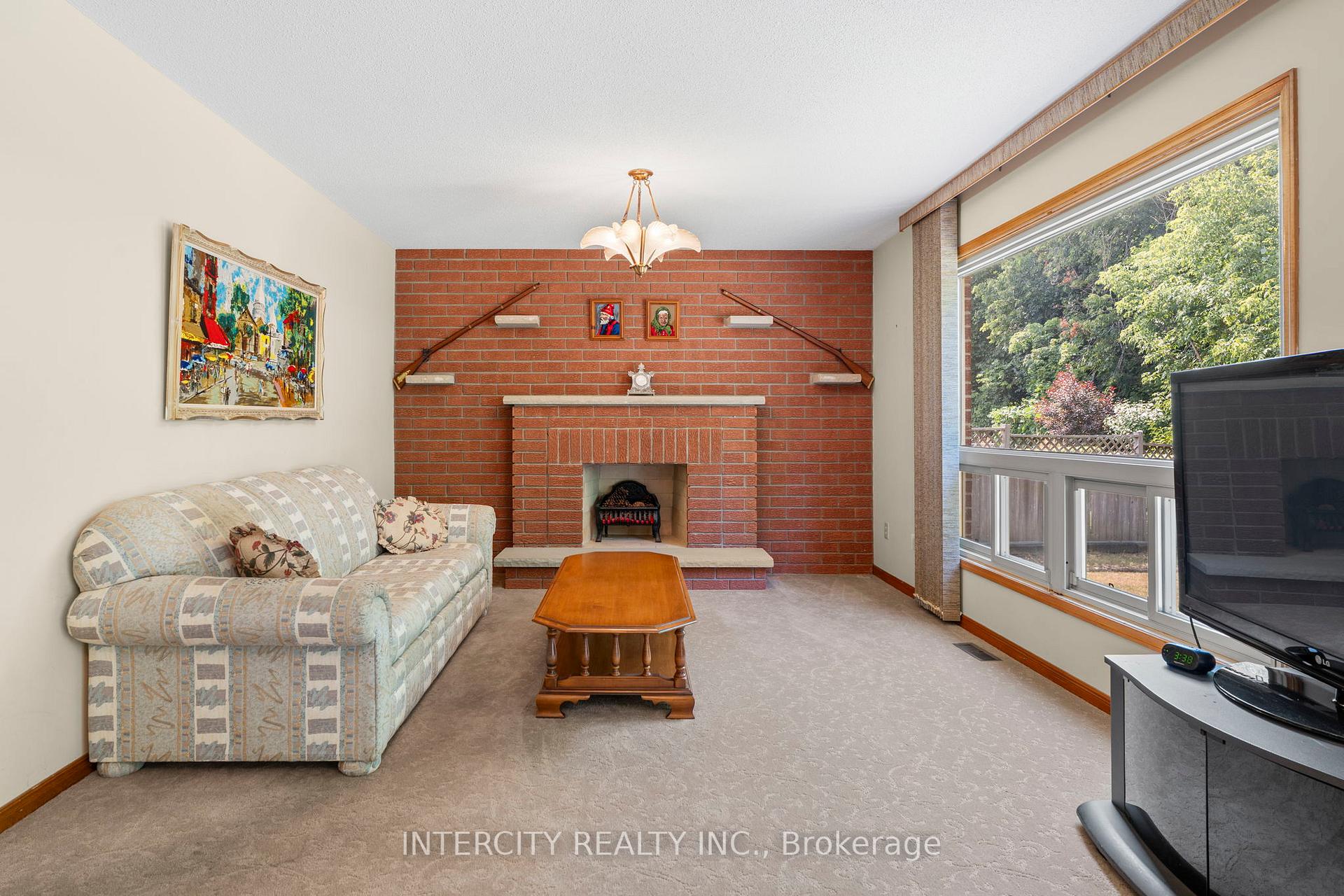 Photo 31 of 64 Brandy Crescent, Vaughan, East Woodbridge — HOMEH