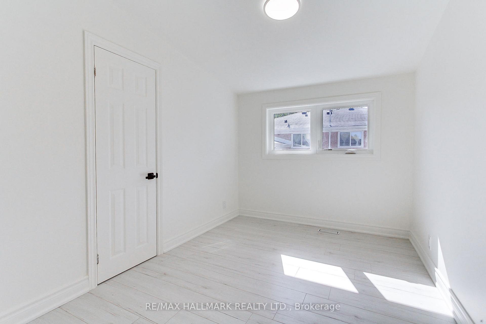Photo 28 of 25 Knowles Crescent, Aurora, Aurora Highlands — HOMEH